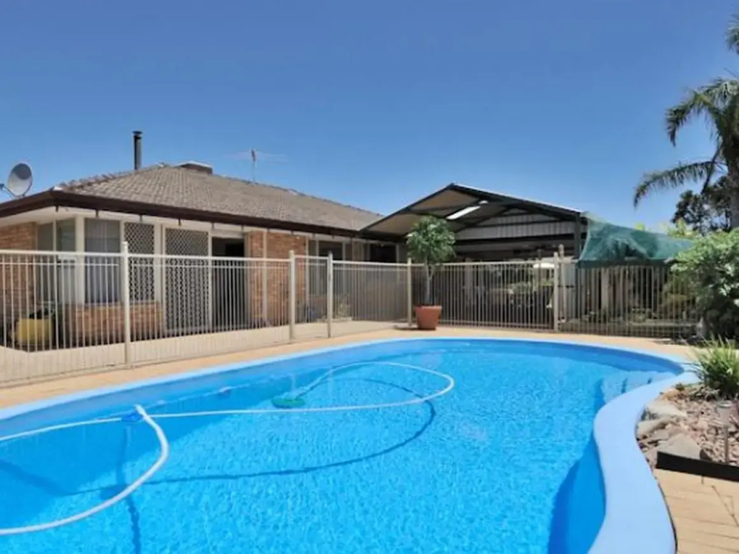 Balleroy Gardens Bed and Breakfast