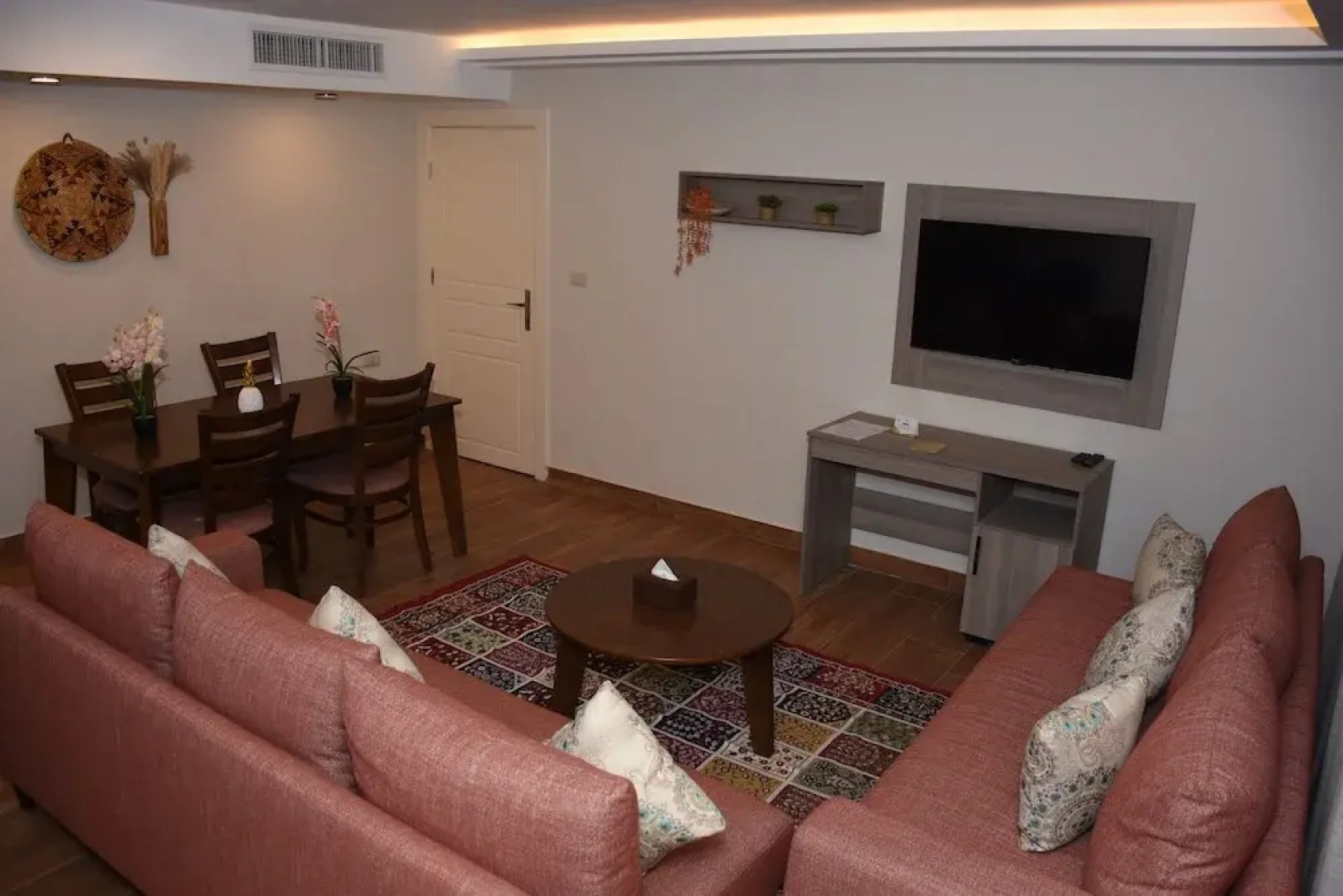 Отель Sukoon Amman