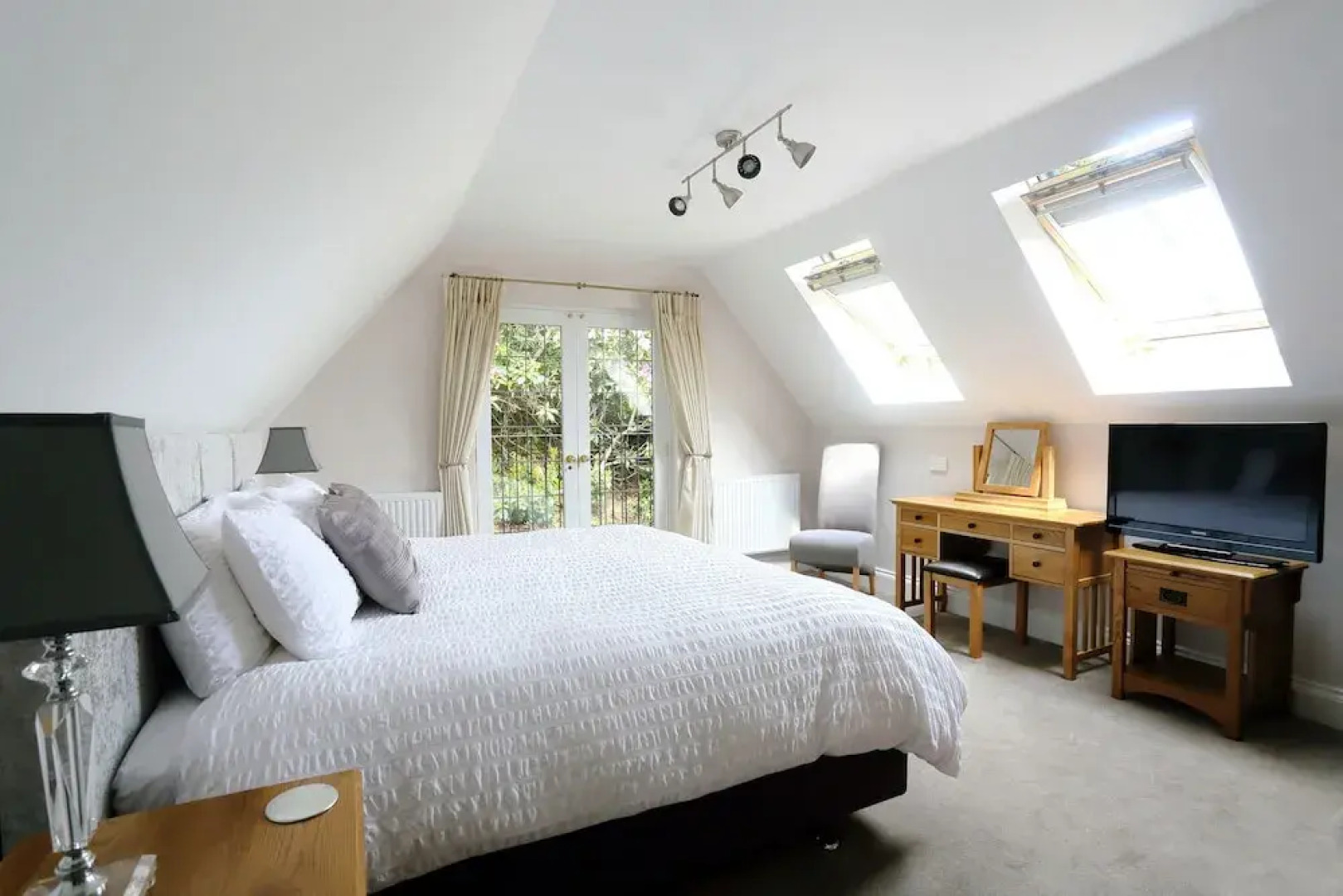 Arden House - Turret Penthouse