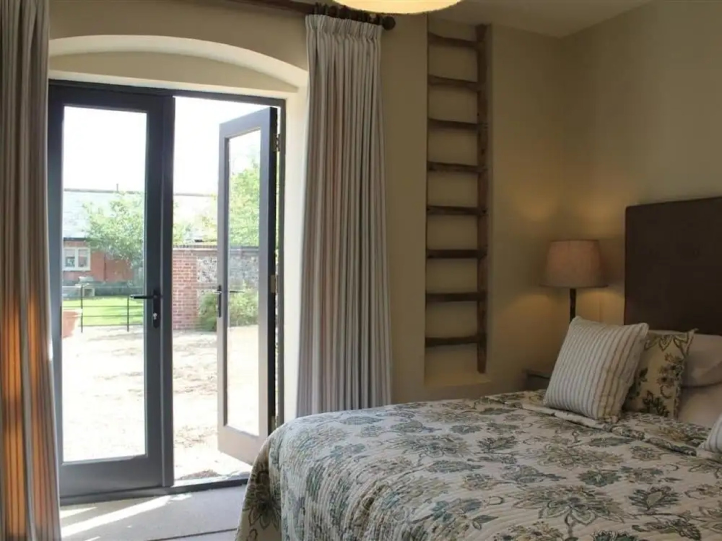 The Stable, Broadchalke