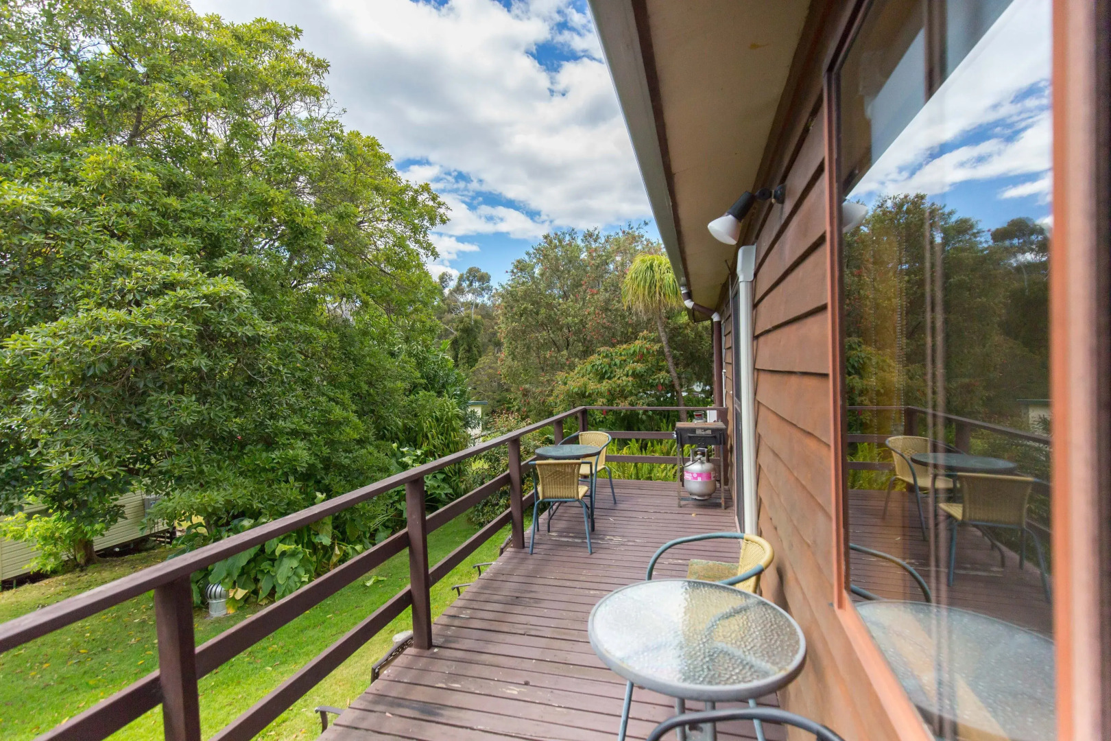 Wonboyn Cabins & Caravan Park