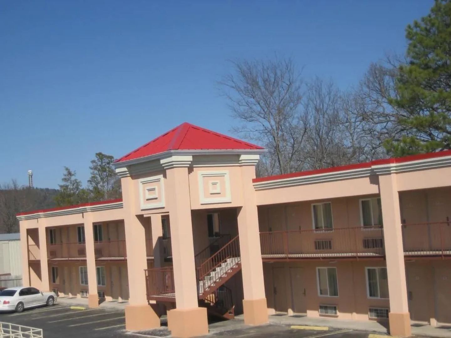 Sands Central Inn Hot Springs