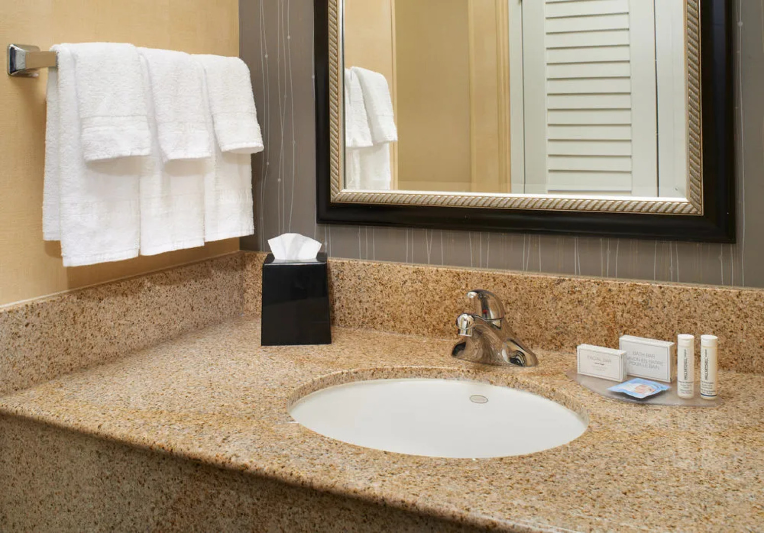 Courtyard Detroit Livonia