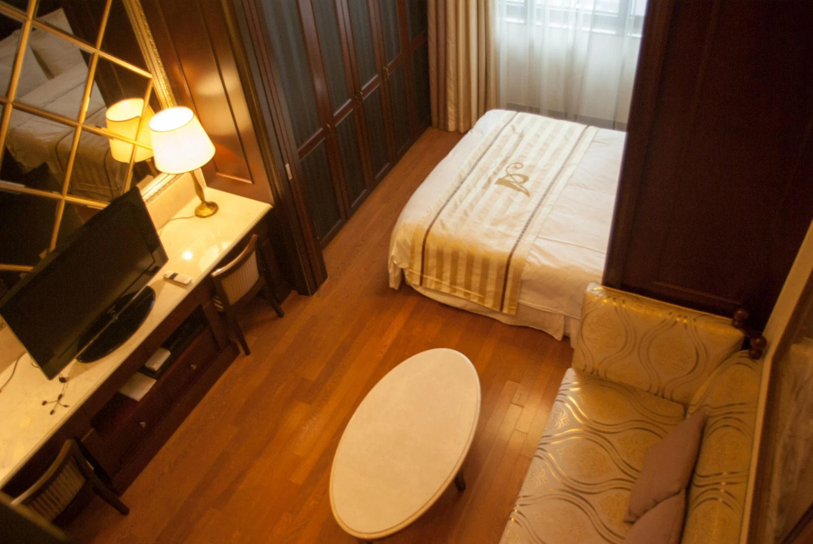 Yeoksam Artnouveau City Hotel and Residence