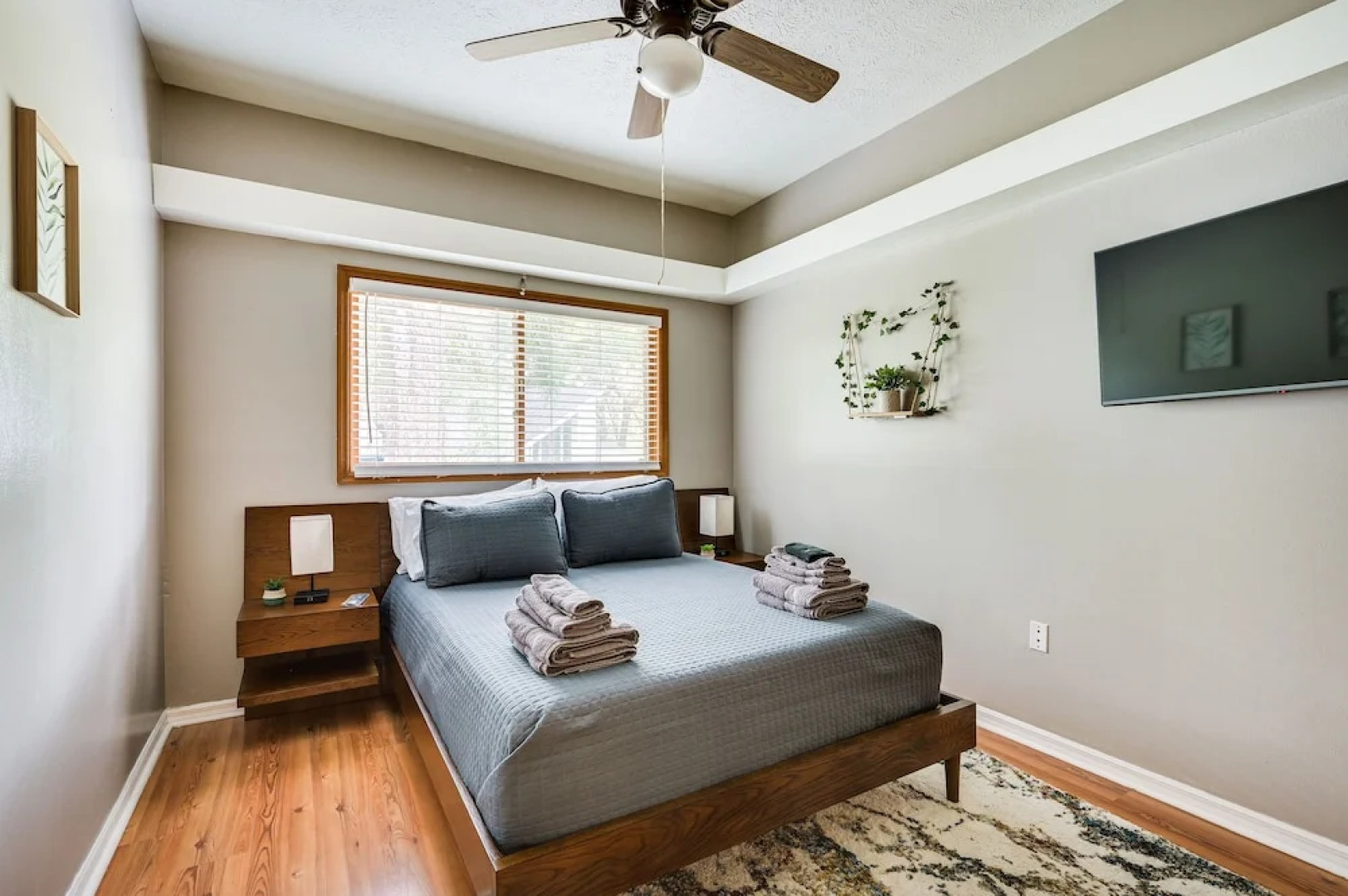 2 Mi to Busch Gardens: Retreat in Scenic Community