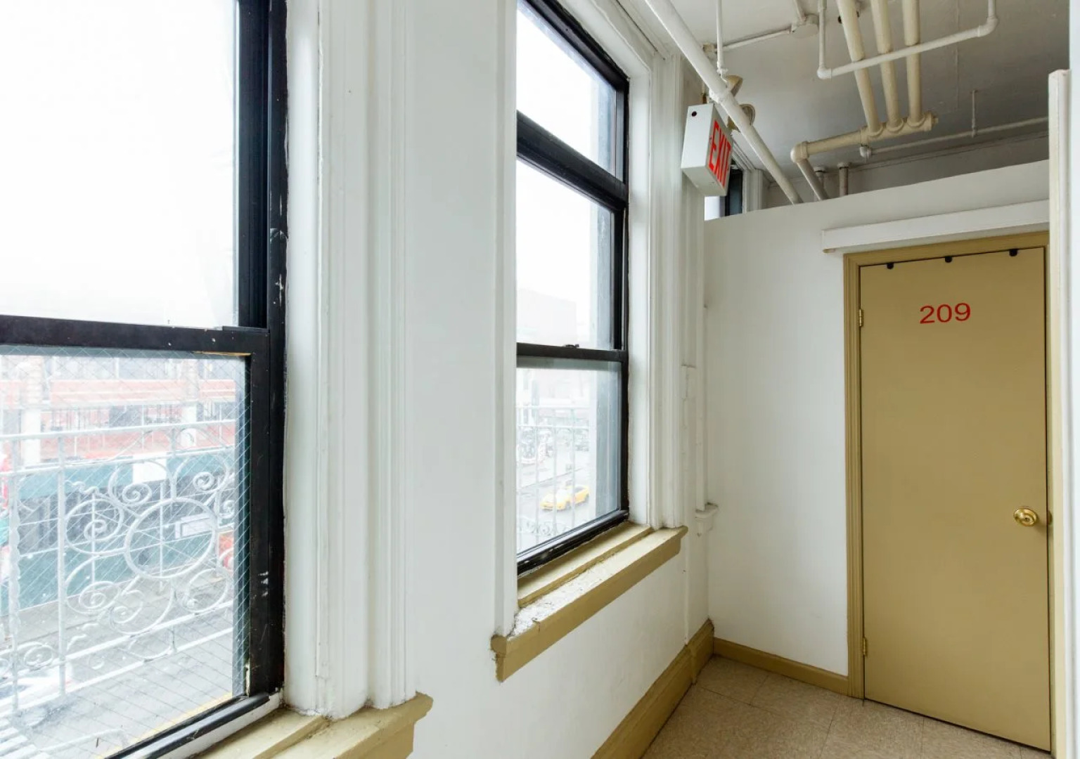 Bowery Grand Hotel - Hostel