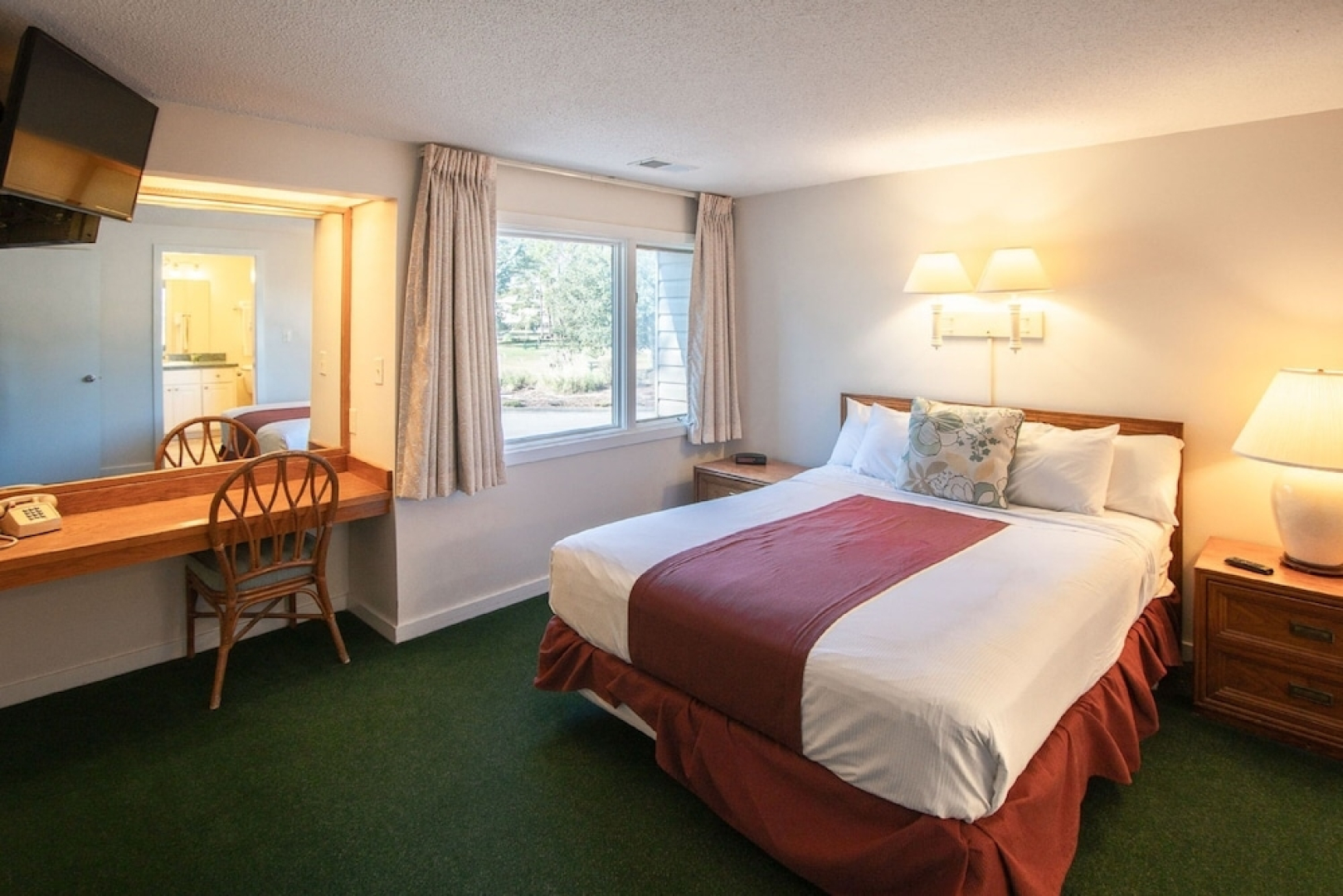 2BR Luxury Condos in New Bern