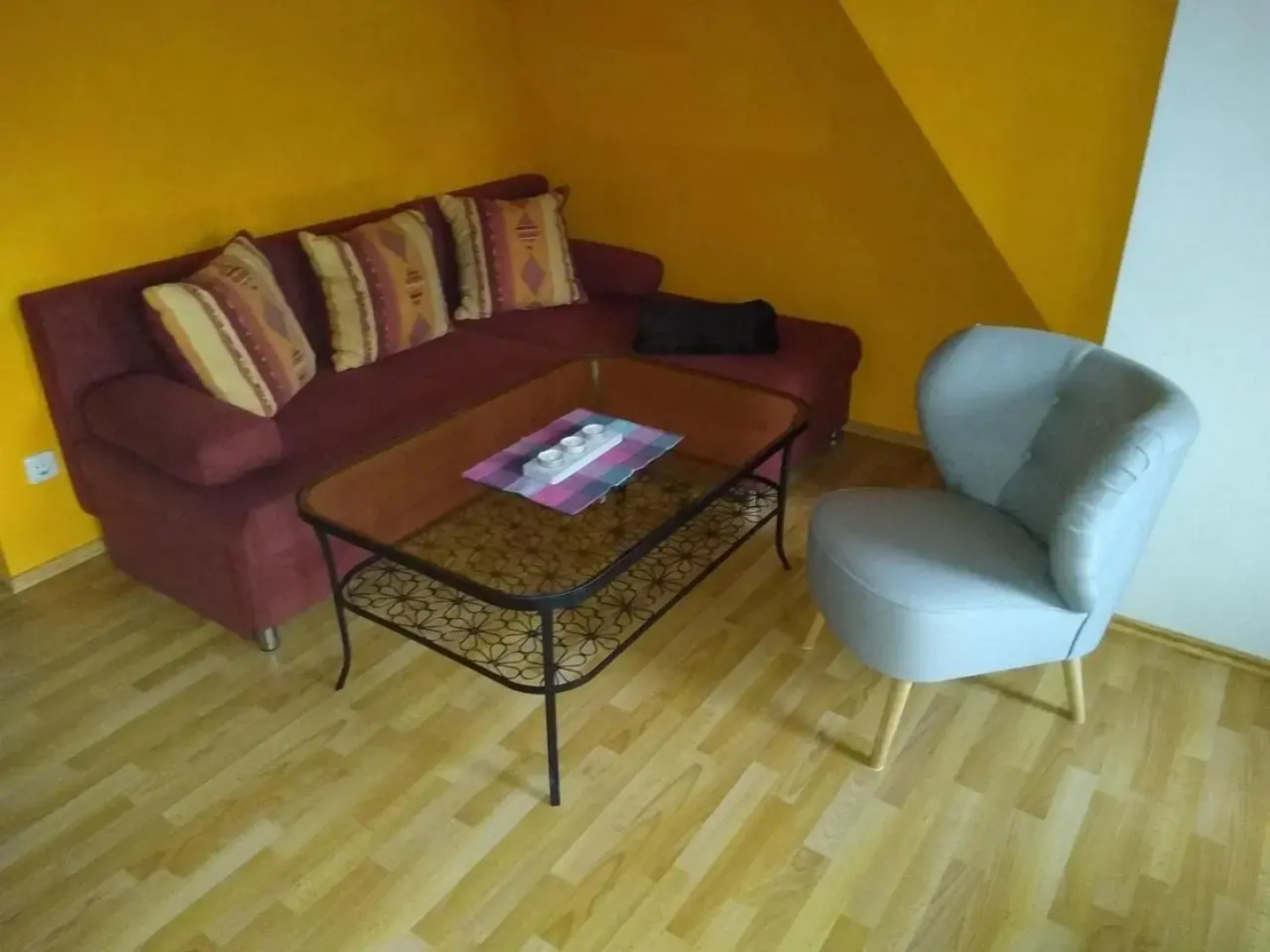 Maisonettewohnung auf 2 Etagen mit zwei Balkonen