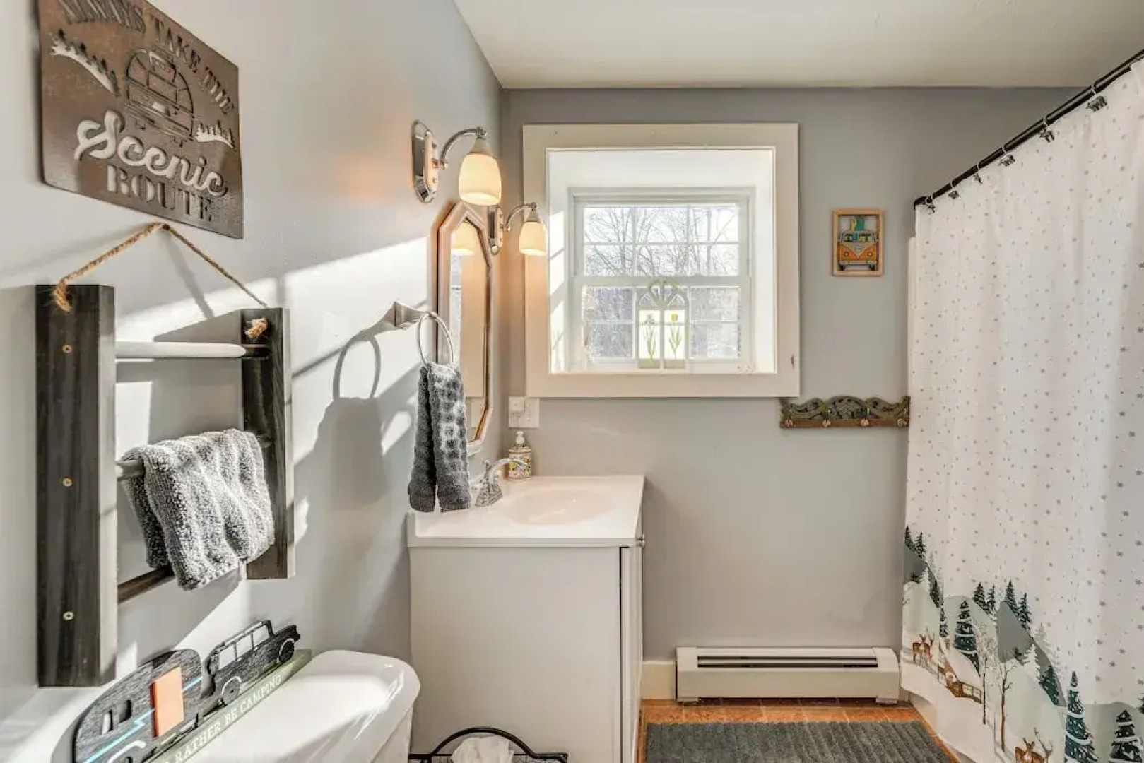 Ski, Hike & More: White Mountains Family Home