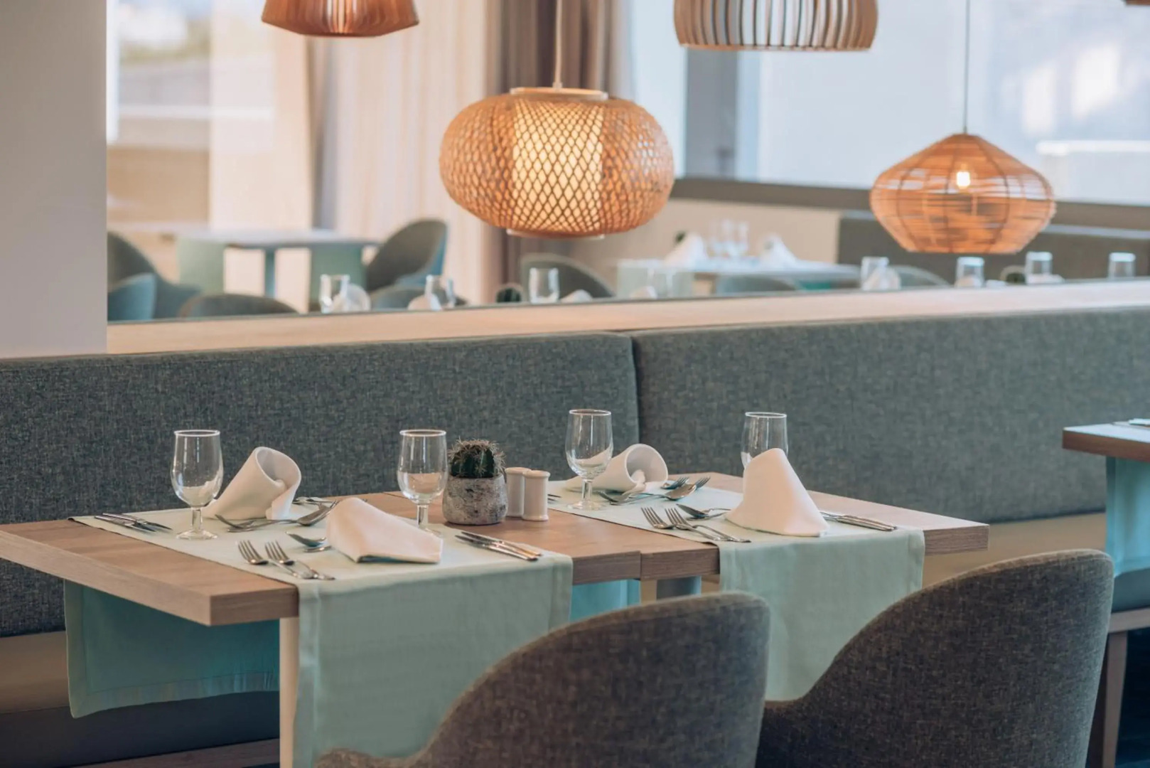 Отель Iberostar Waves Cala Domingos