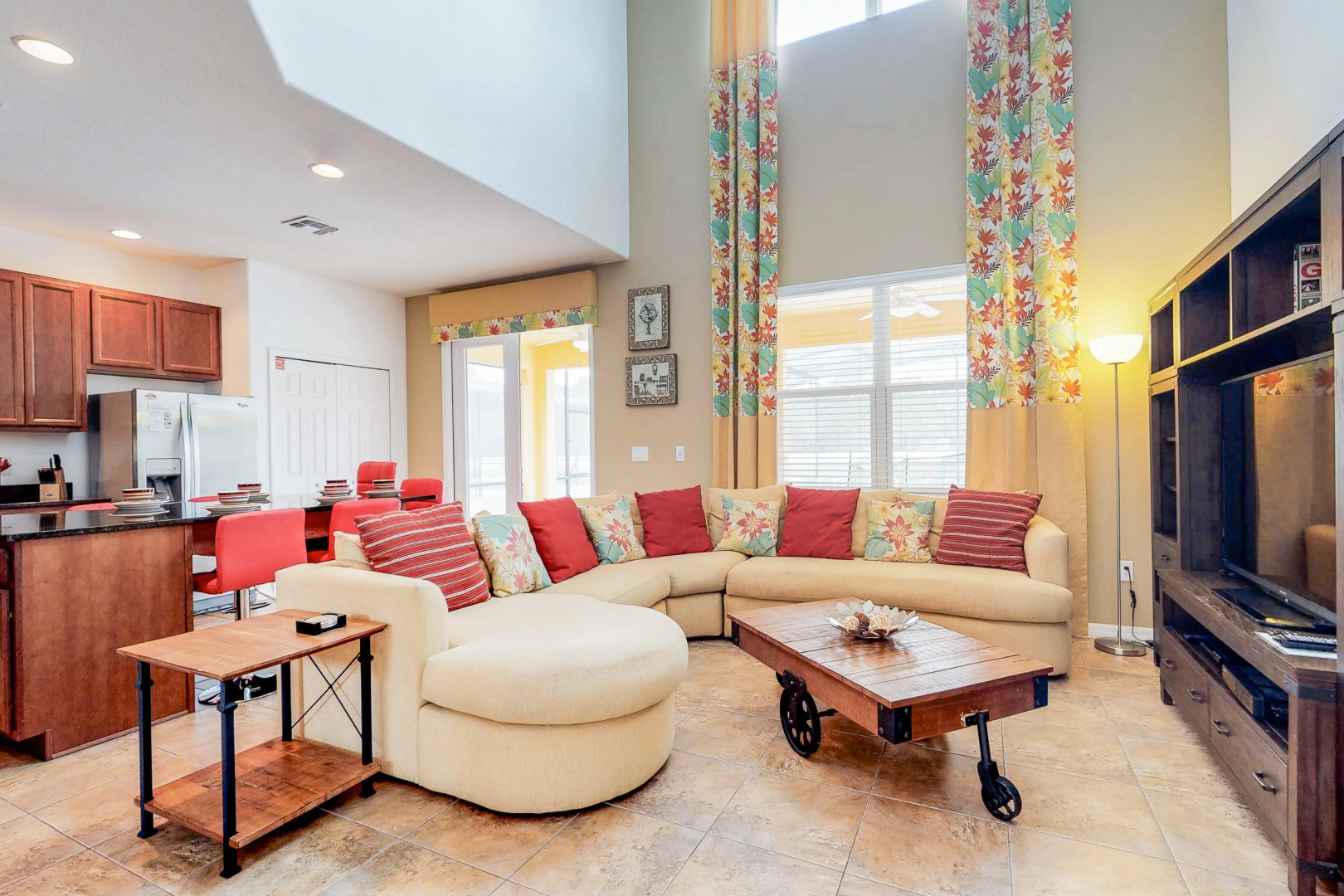 WS681OCB - 6 beds pool & spa luxurious home - Gate