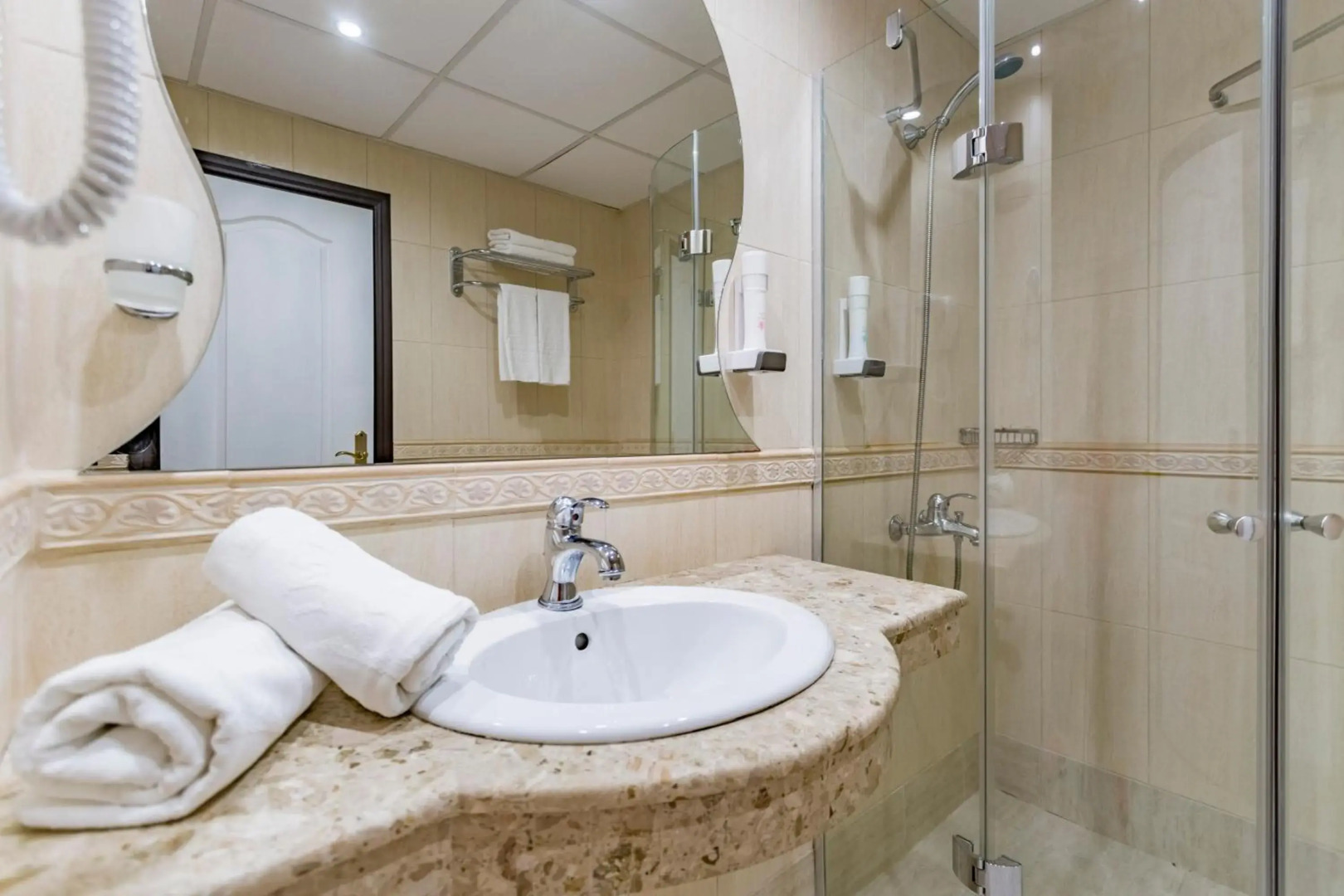 HI Hotels Imperial Resort