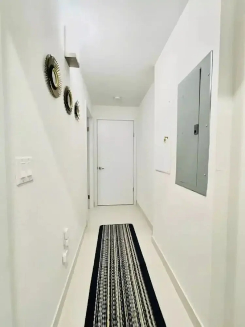 NEW HOME 3 Floors w SKY Terrace MIA, Homestead