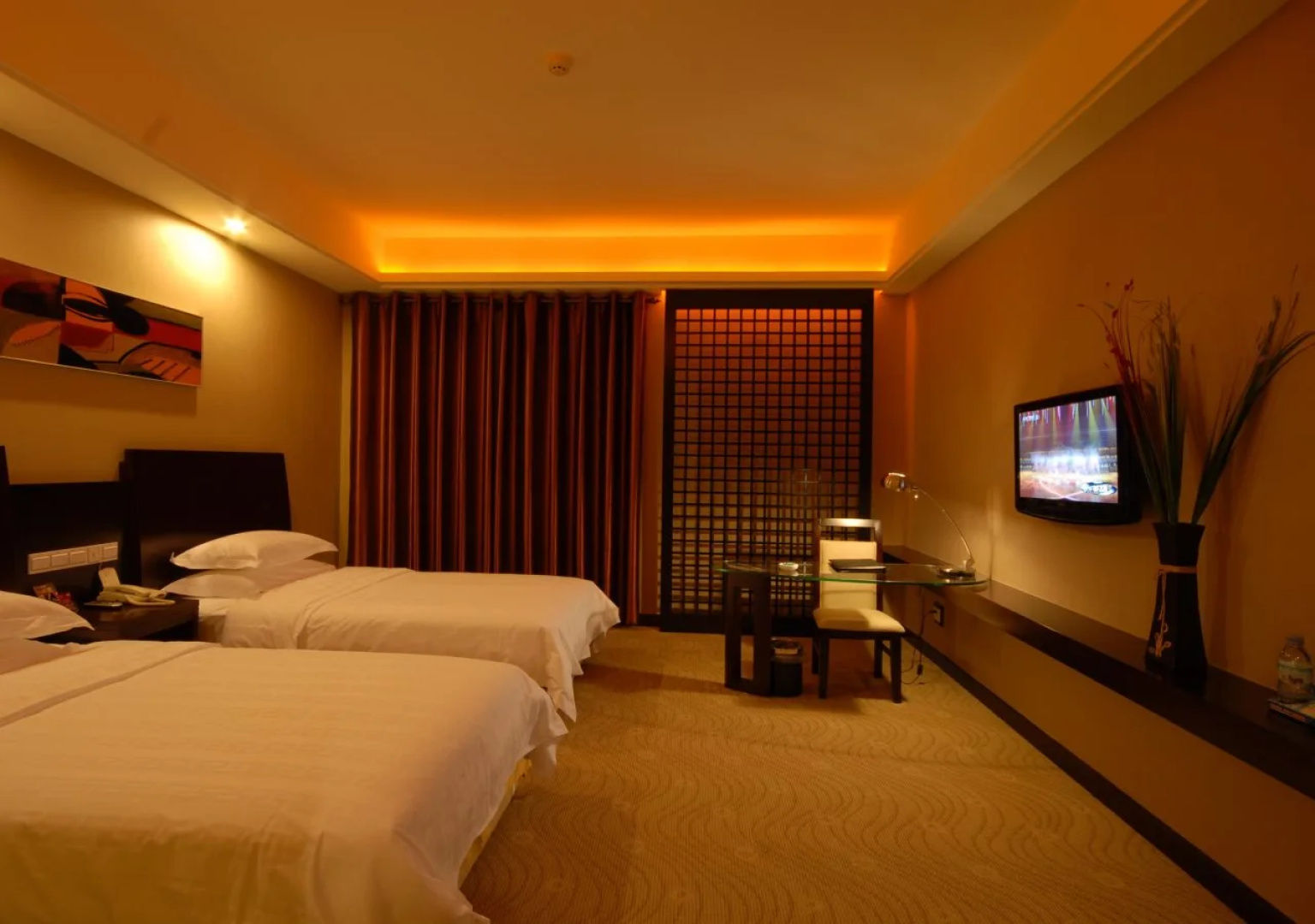 Guilin Parliz Commercial Hotel
