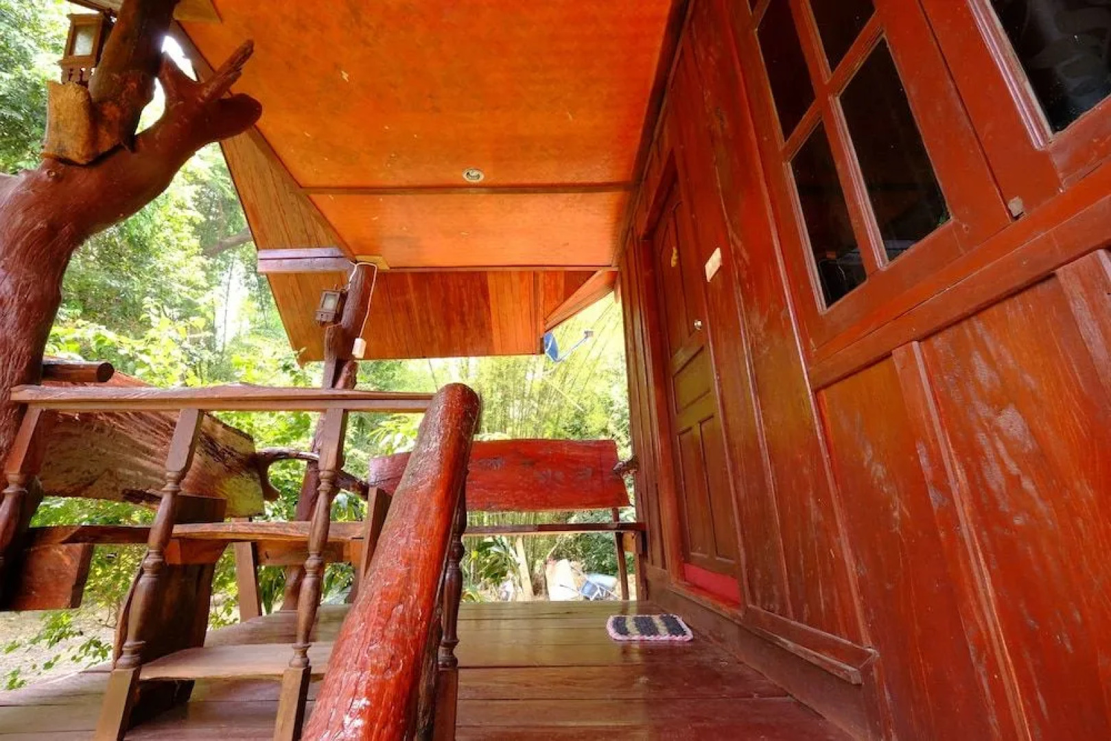 Baanpakrimklong Sukhamon Homestay & Resort