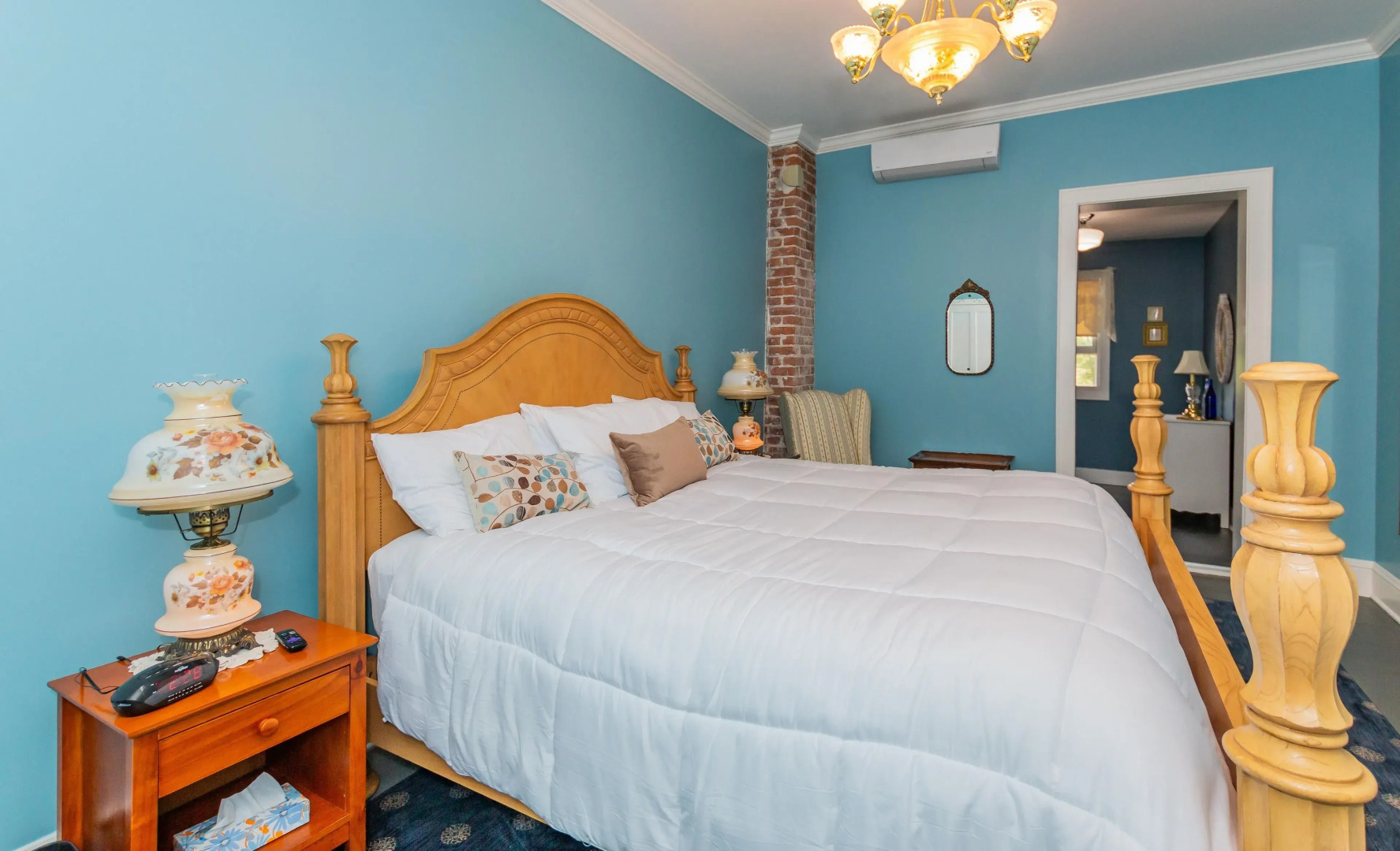 Historic Hotel Broadalbin