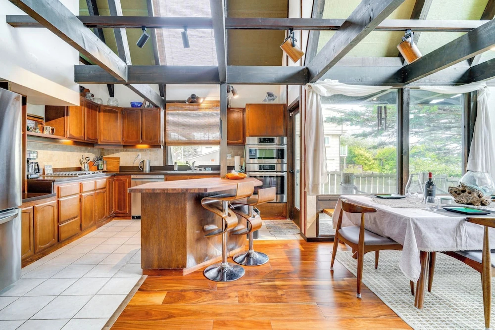 Moss Beach Oceanfront Retreat ~ 20 Mi to San Fran!