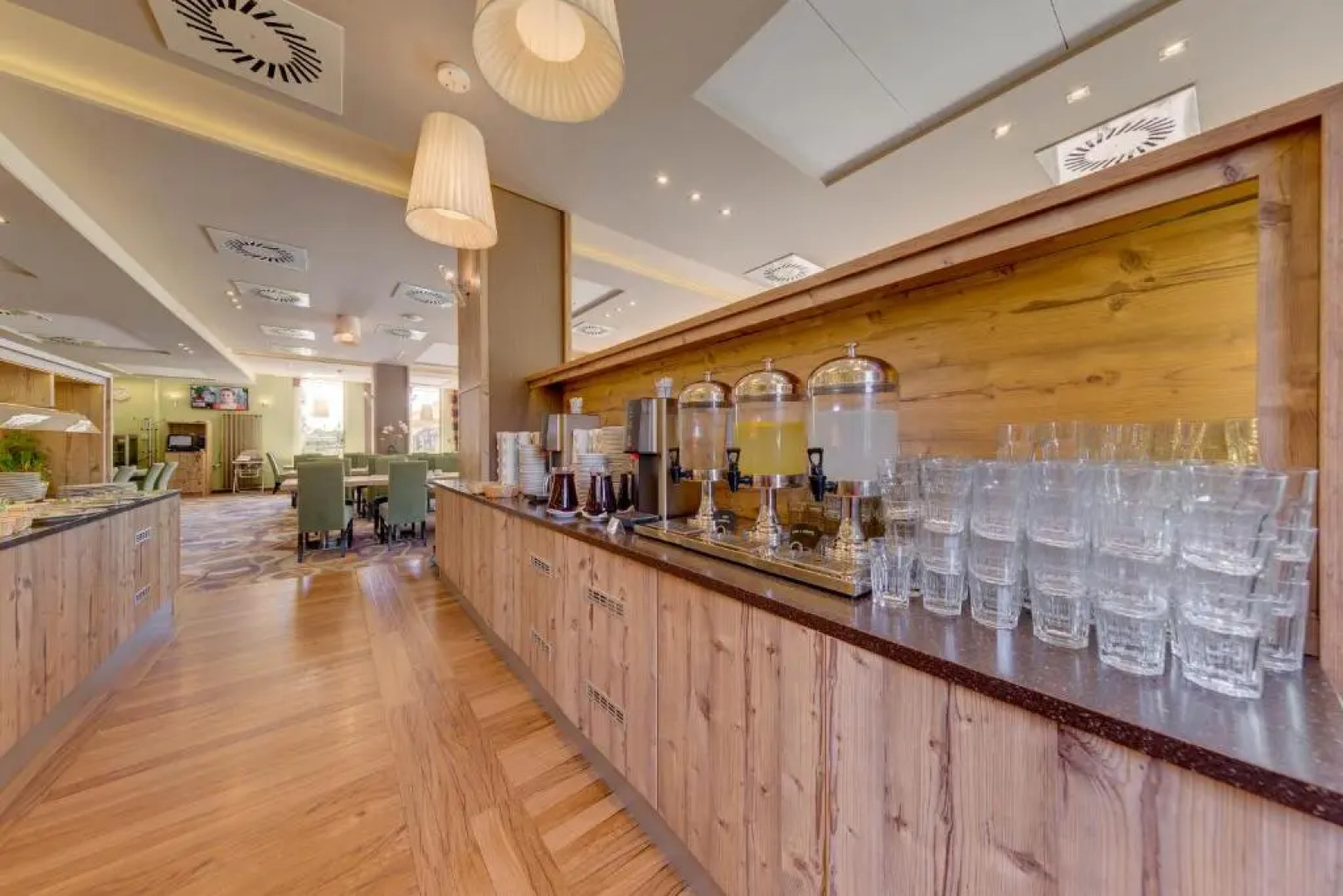 Mineral Hotel Malinowy Raj