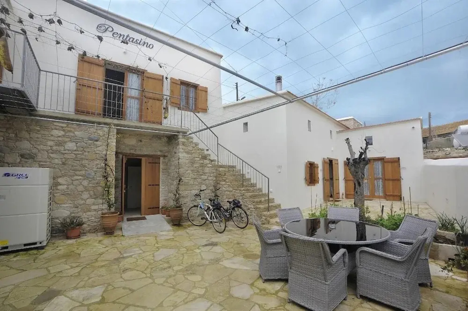 Pentasino Heritage Suites