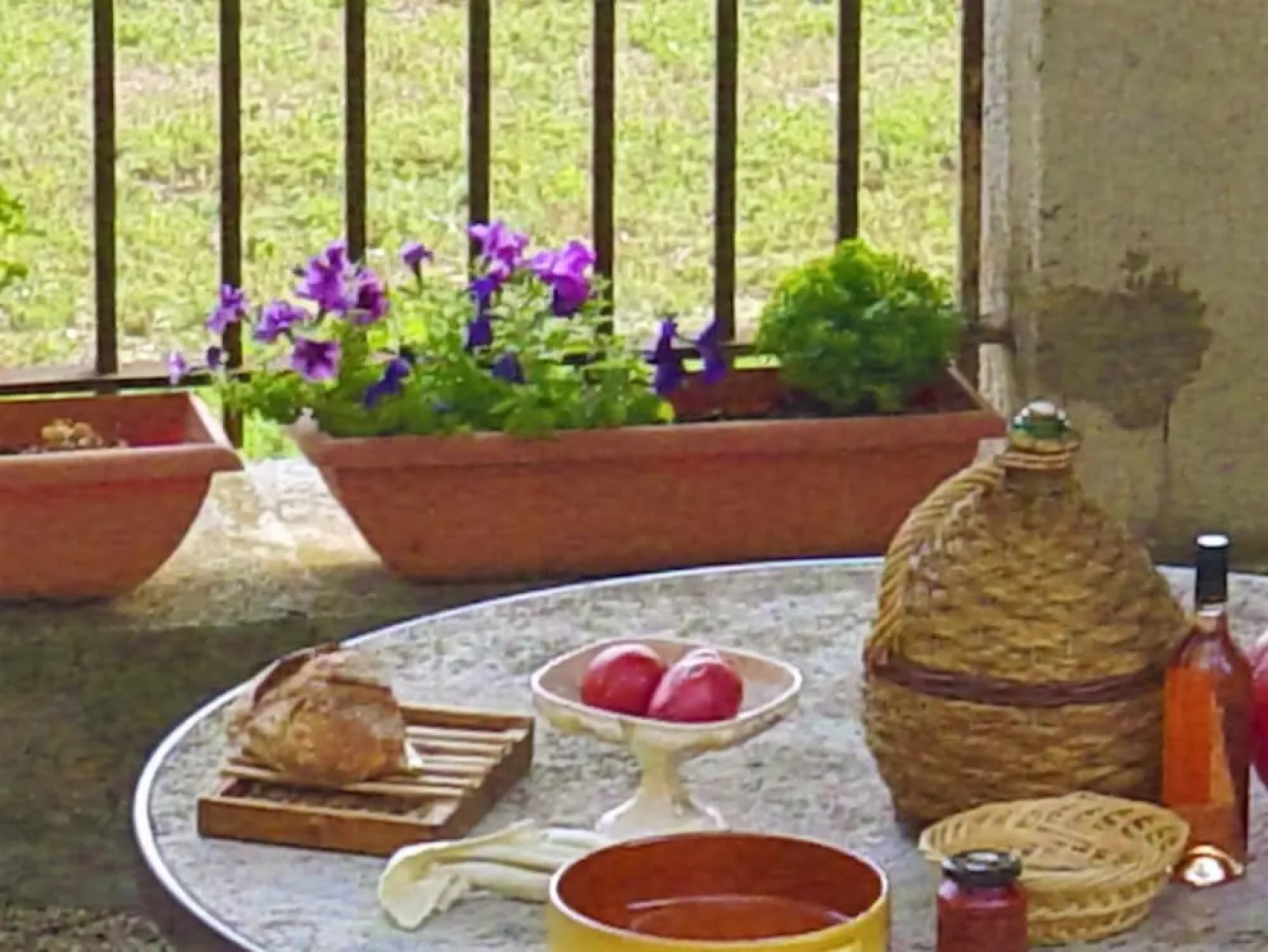 House With 4 Bedrooms in Allemagne en Provence, With Furnished Garden