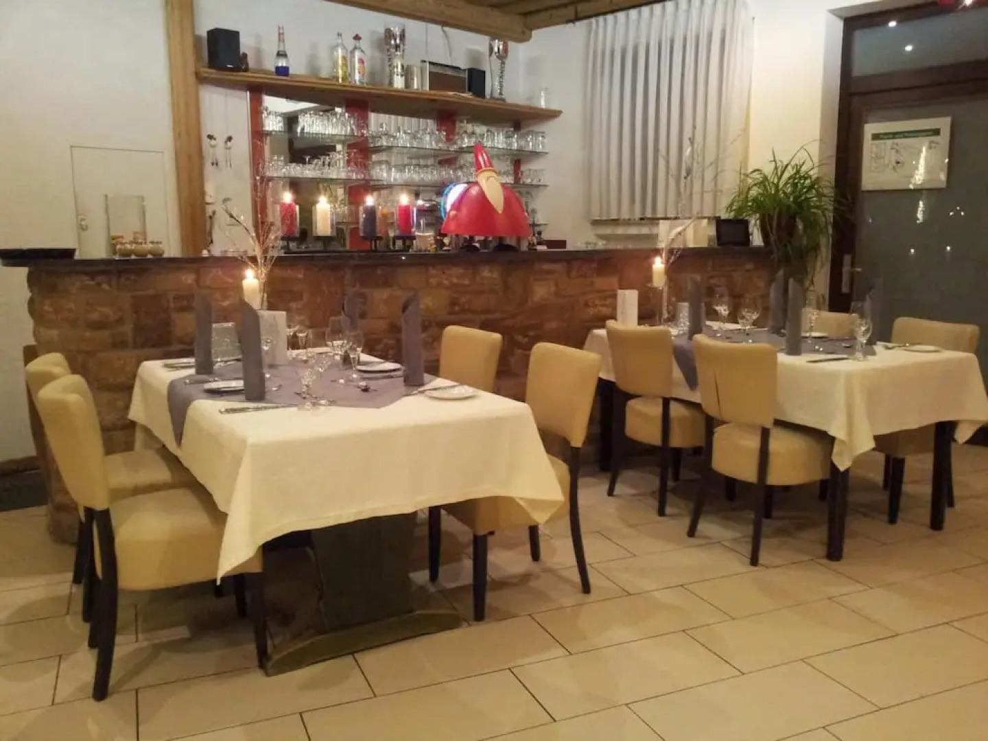 Quartier restaurant Zum Hannes