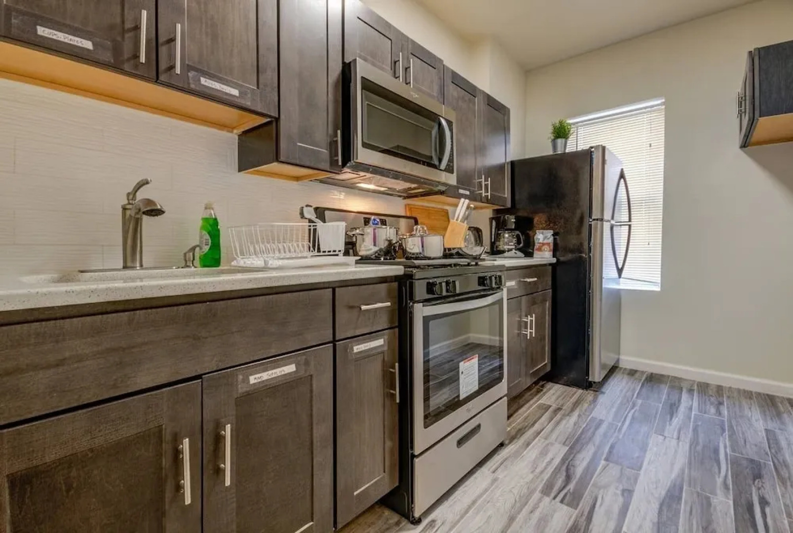 Huge 2 condos by JSQ Path 15 Mins to NYC