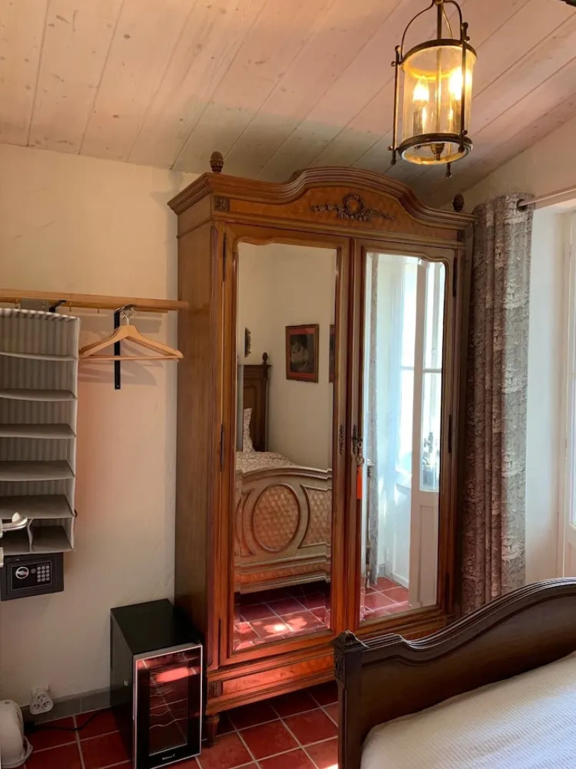 La Cle De La Porte BB