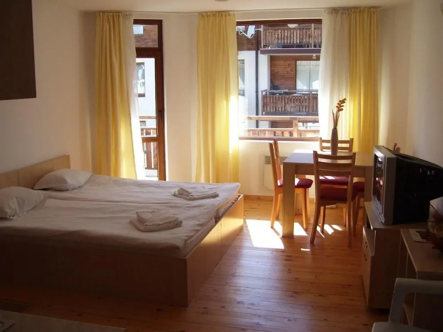 Four Leaf Clover Apartments to Rent