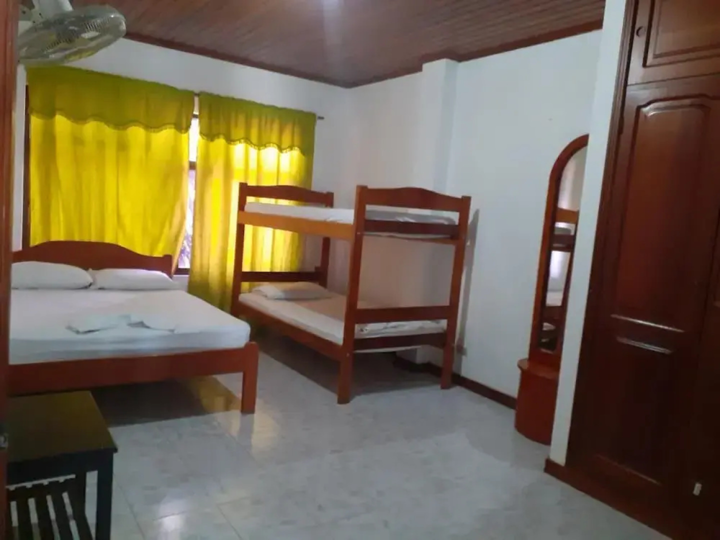 Tauma Hostal & Camping