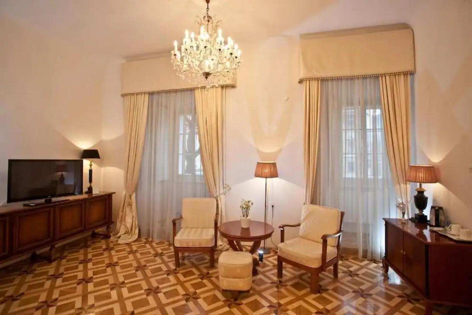 Antiq Palace Residences