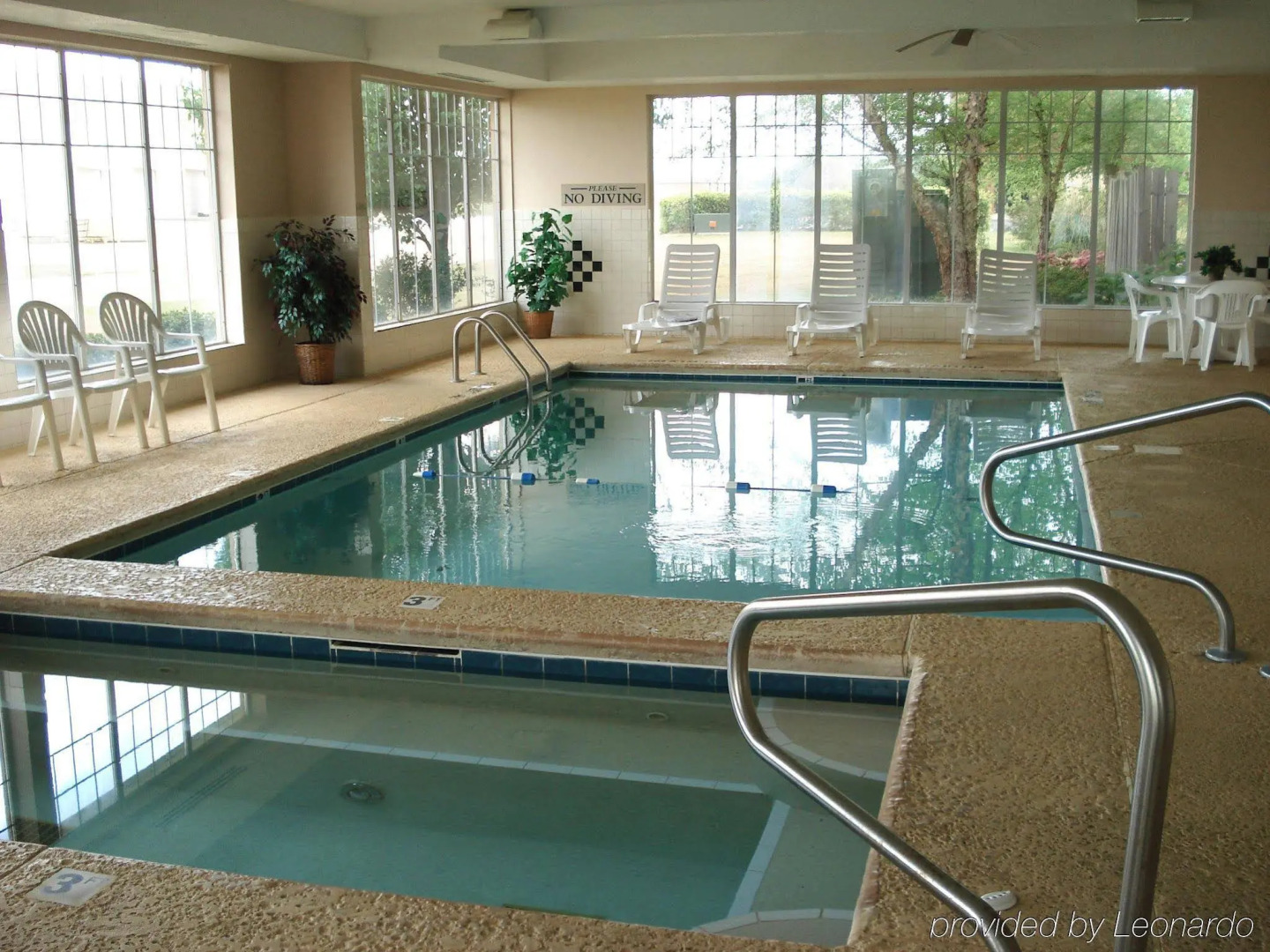 Country Inn & Suites by Radisson, Warner Robins, GA