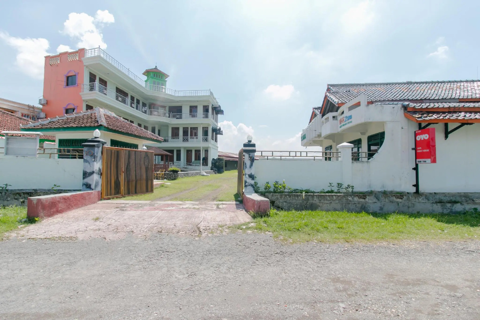 OYO 2858 Vafa Guesthouse