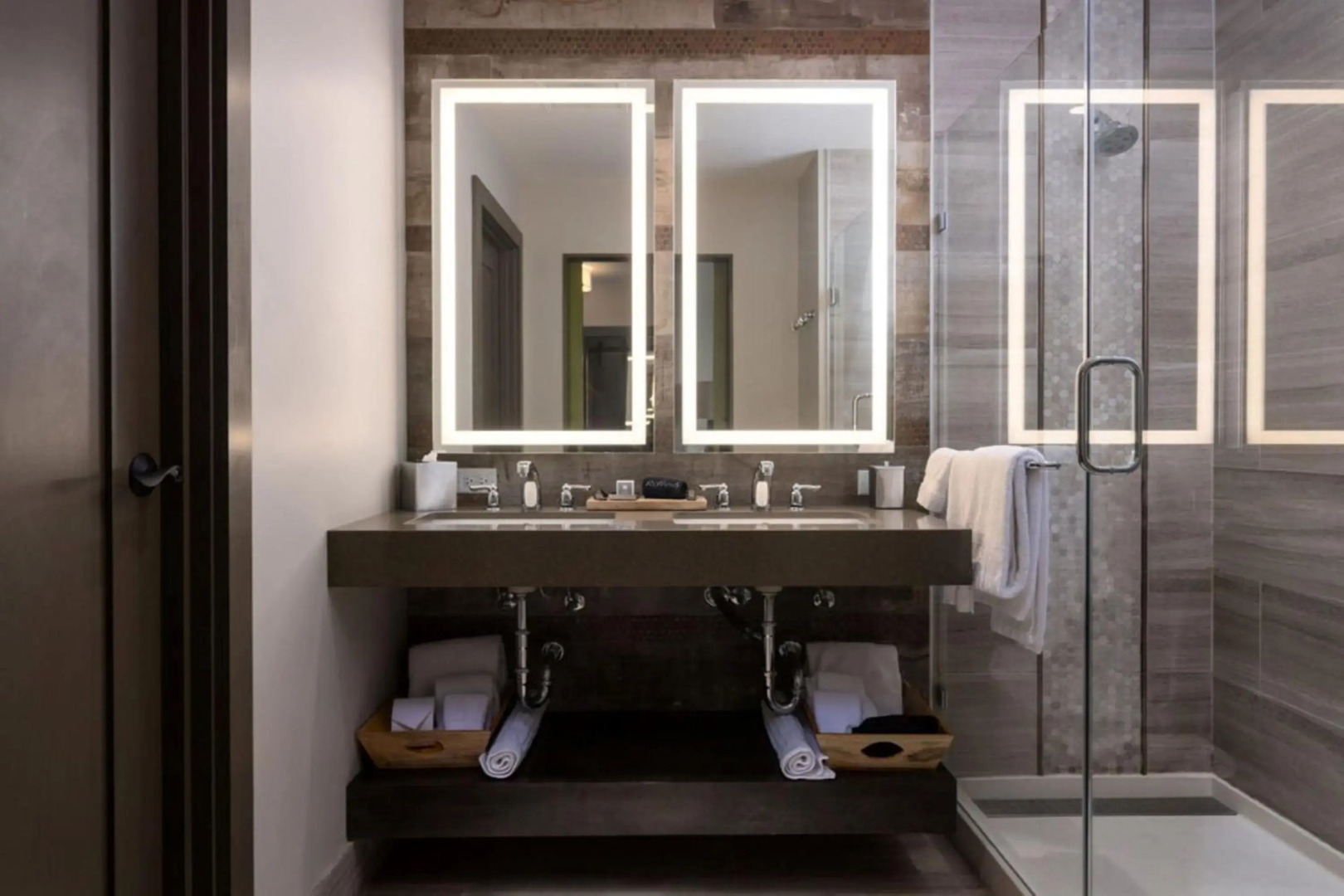 The Stella Hotel, Autograph Collection