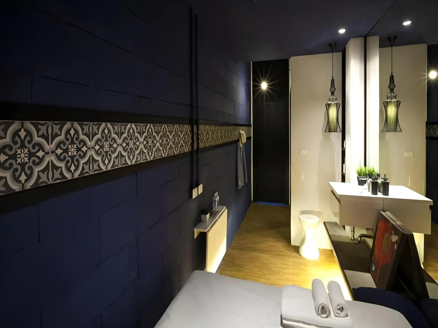 Fulfill Phuket Hostel