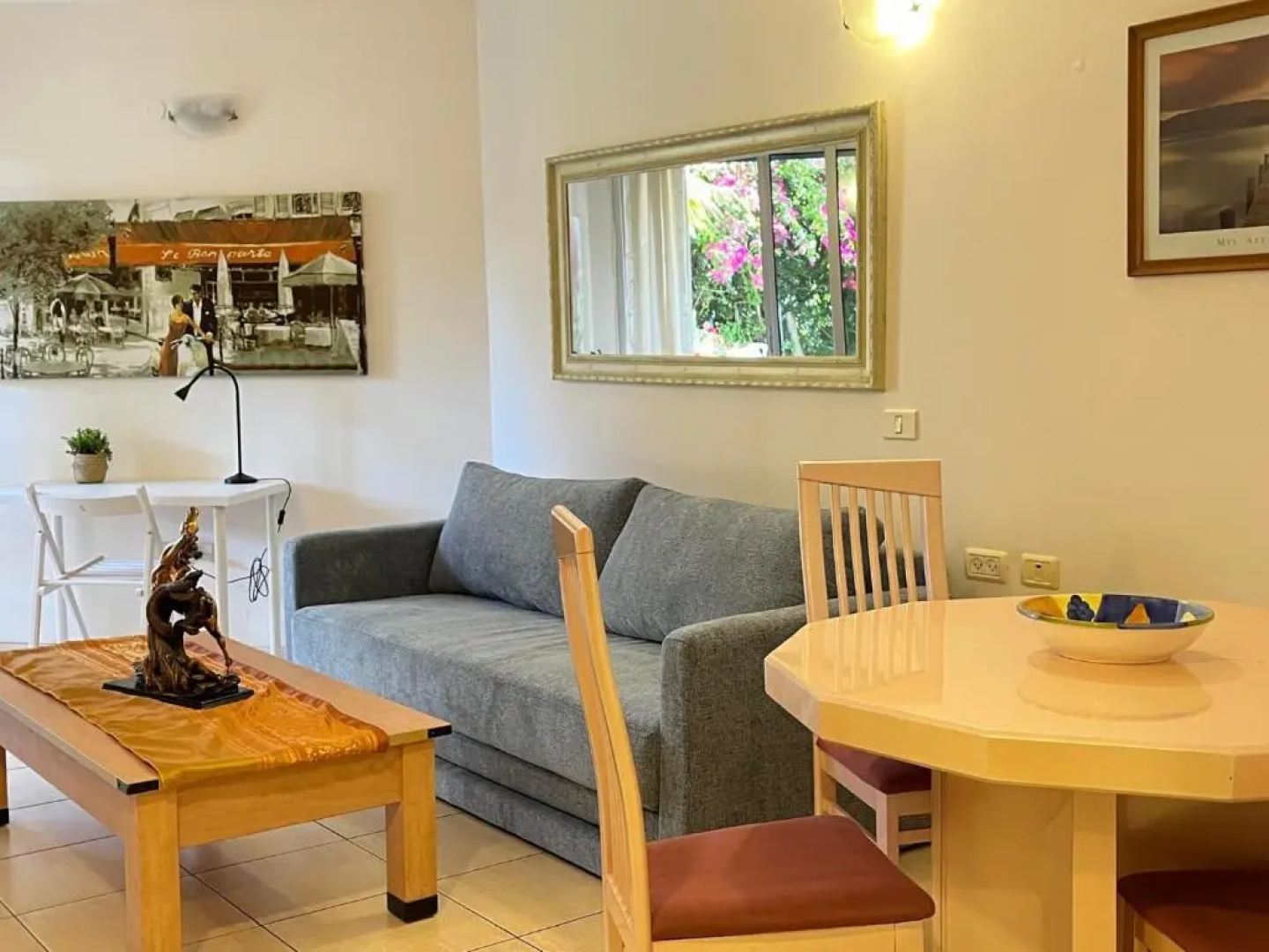 Nomi Suites
