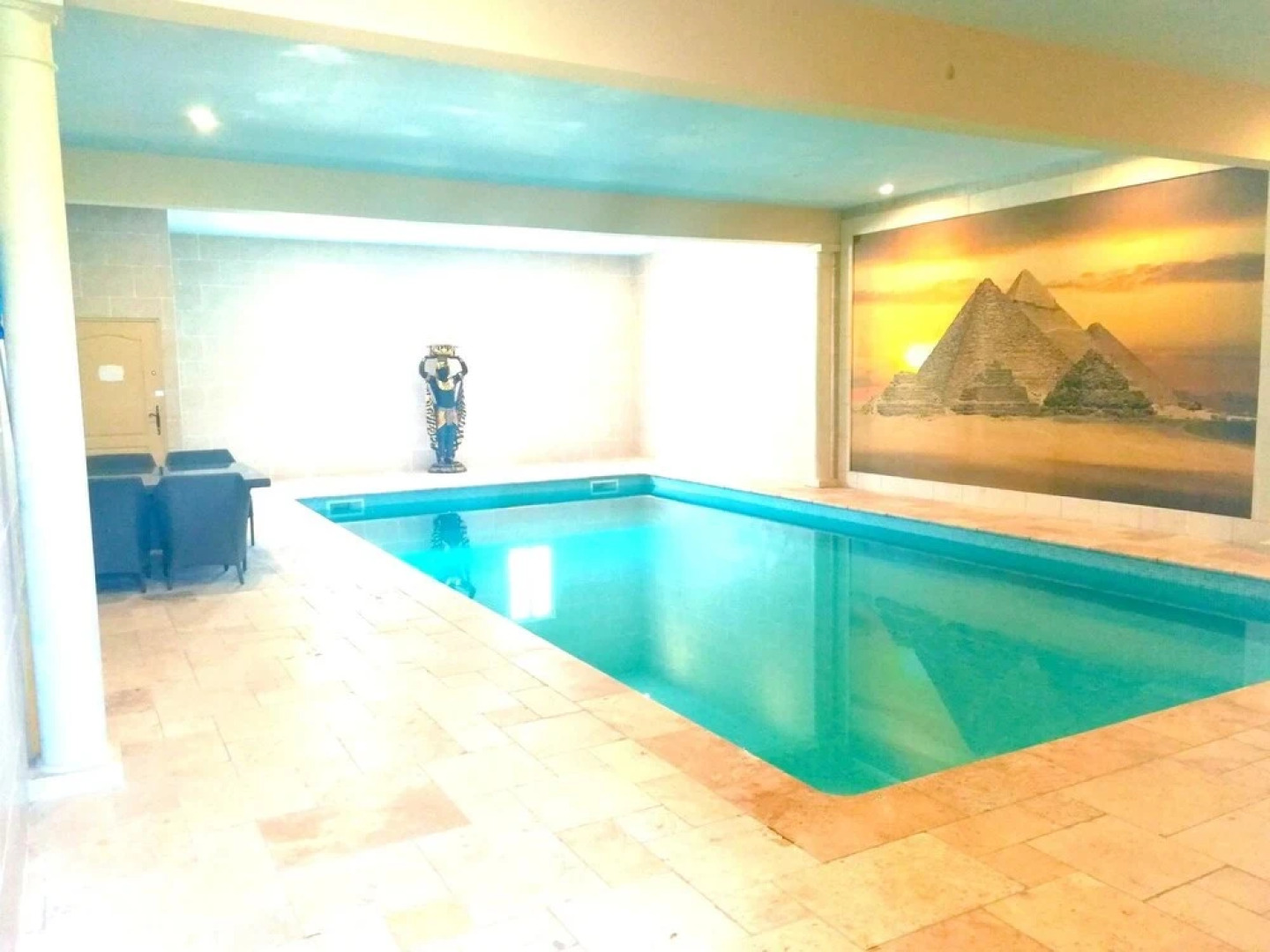 Villa With 3 Bedrooms in La Mole, With Wonderful Mountain View, Indoor