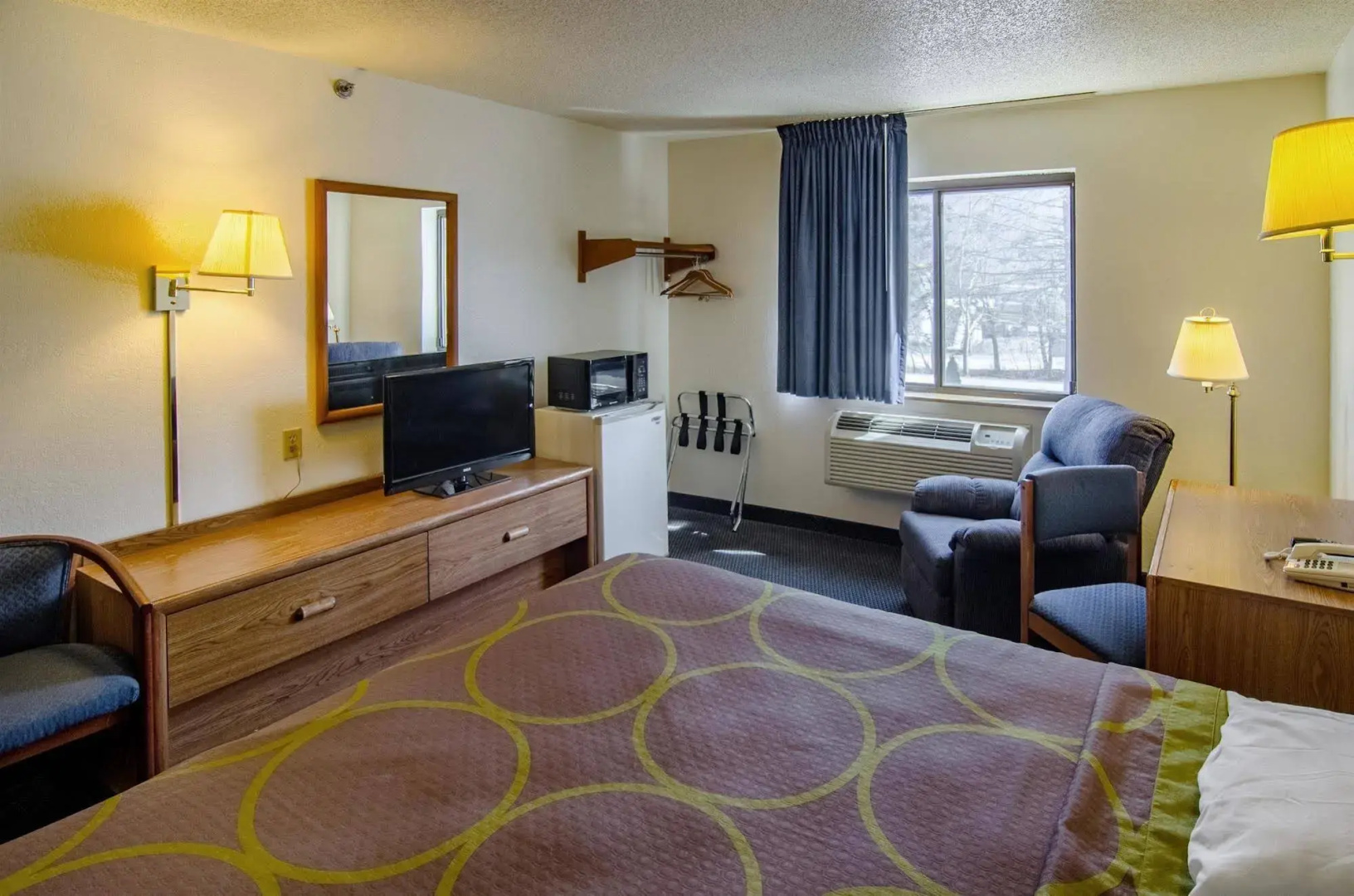 Motel 6 Montoursville, PA - Williamsport
