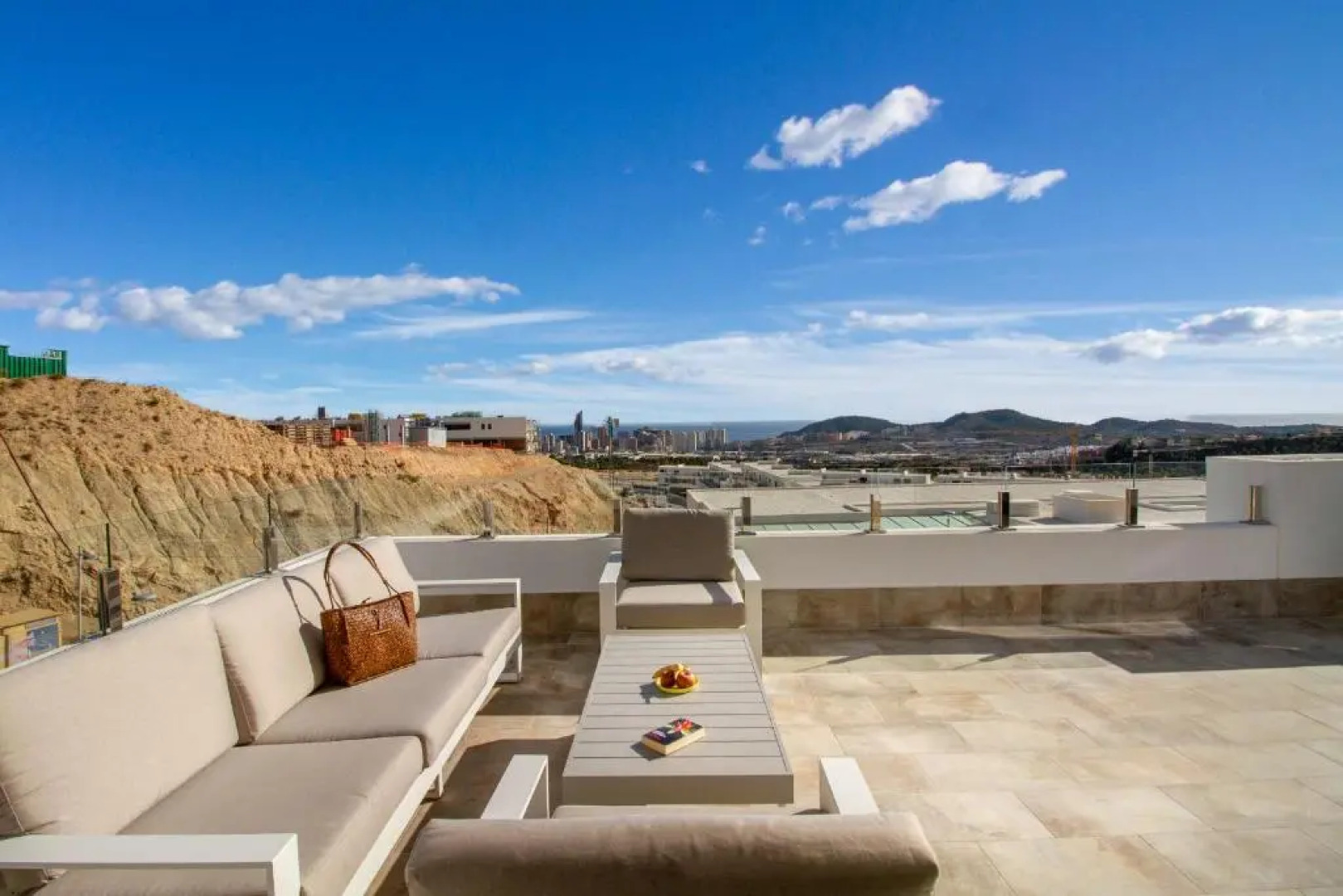 Apartment Camporrosso 12 by BookaParadise