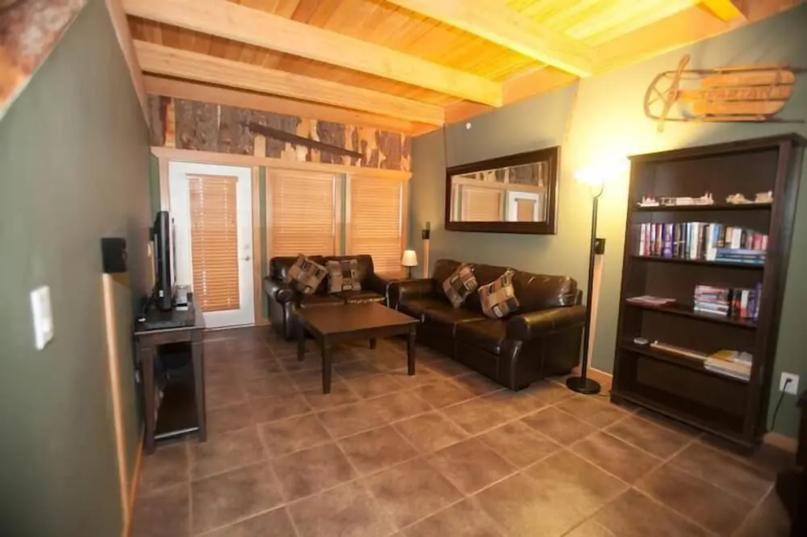 Snow Ridge by Apex Accommodations