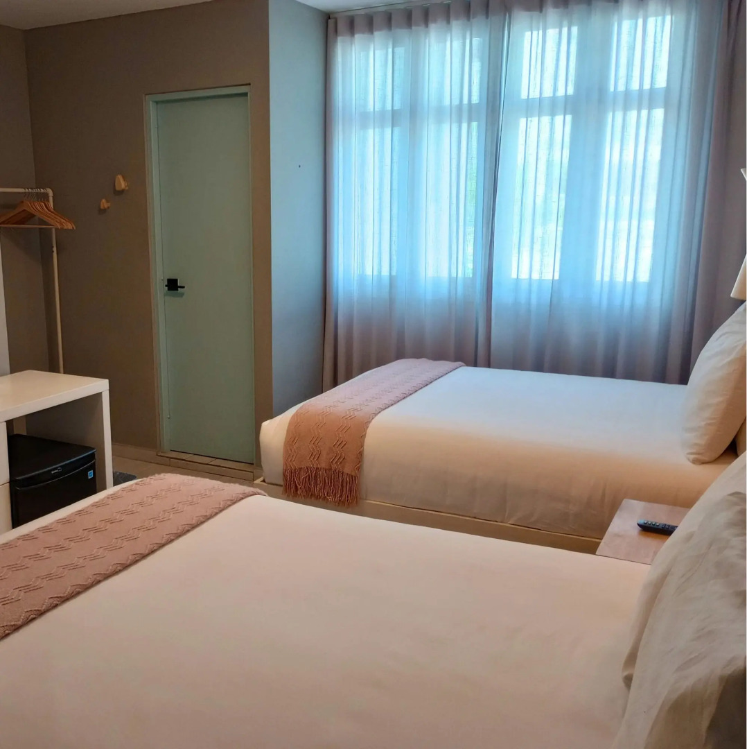 Oceana Hostal Playero