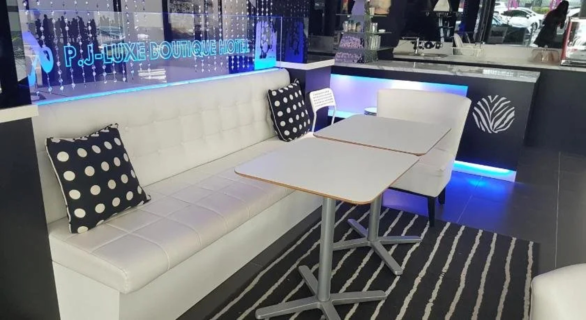 PJ-Luxe Boutique Hotel