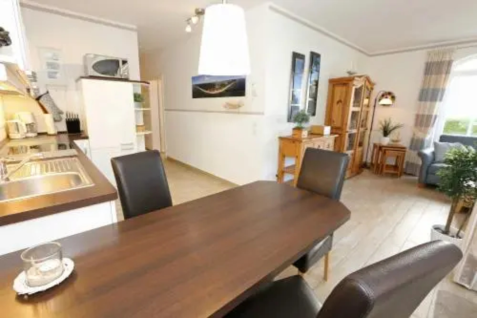 Kurparkresidenz Baabe - Ferienwohnung Meeresgarten mit Terrasse