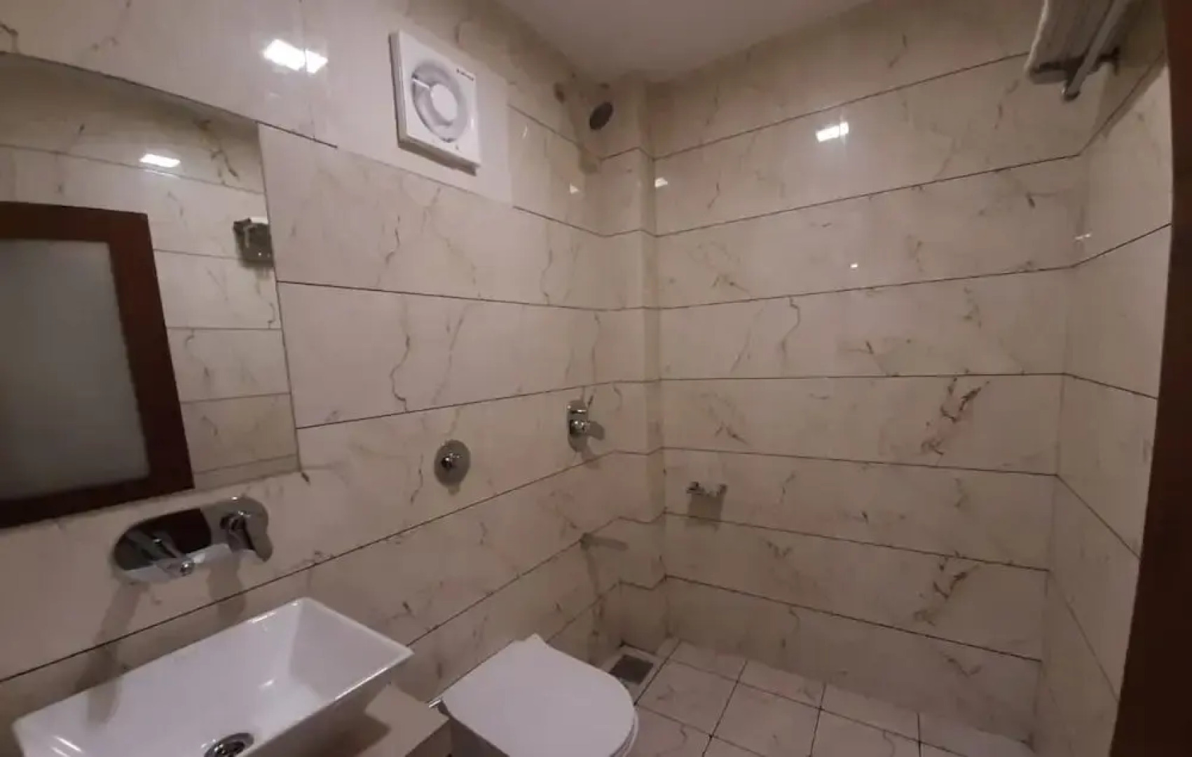 HOTEL PRUDENT - Vadodra