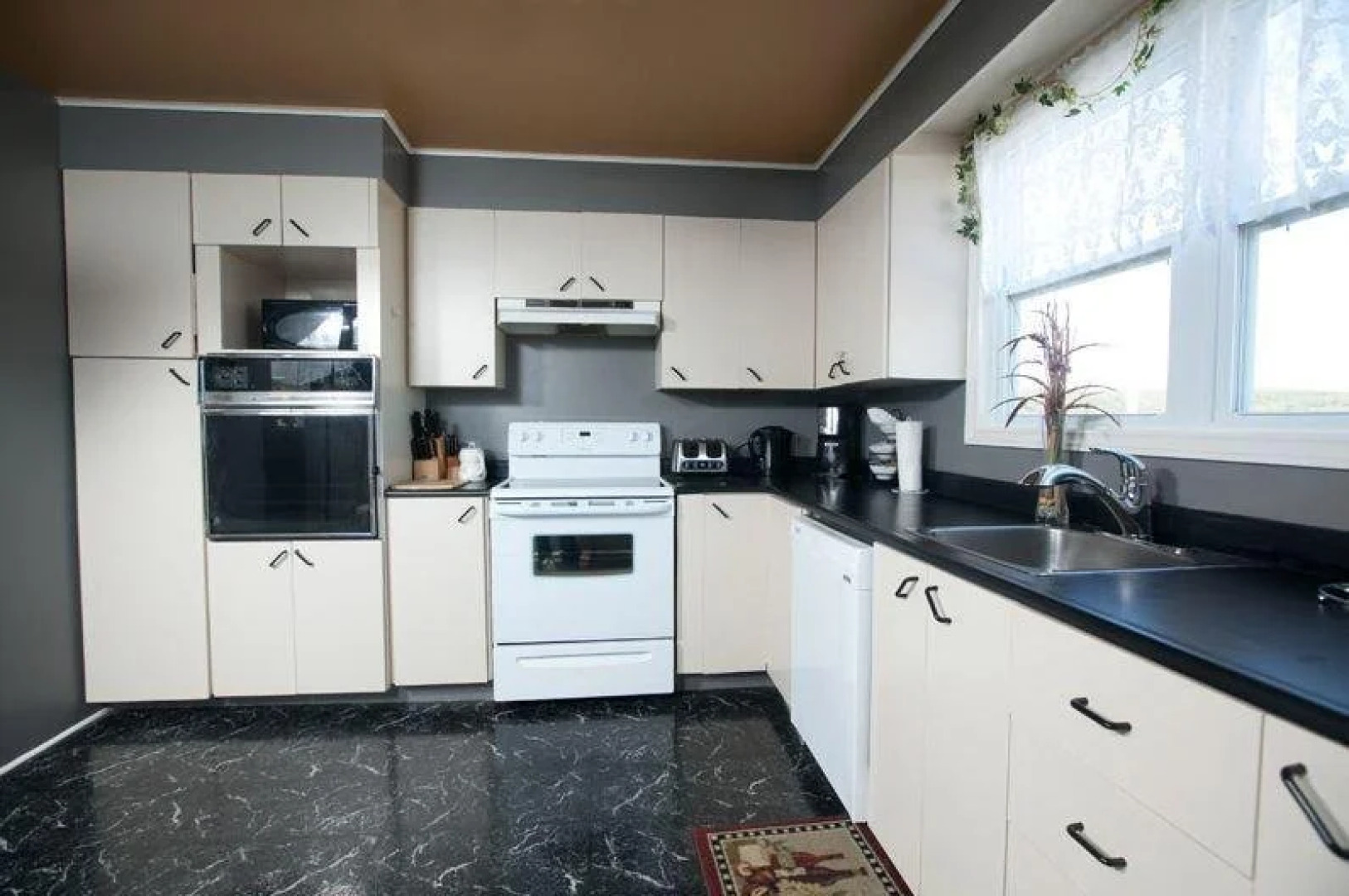 Fortune Harbourview Vacation Home