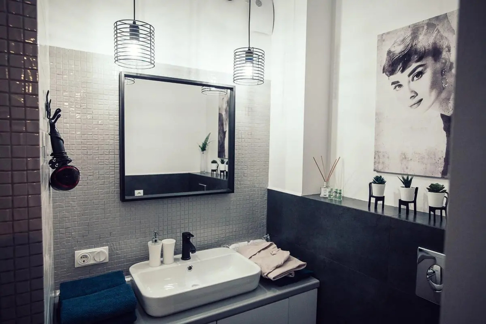 БонАпарт на улице 7-я Подлесная 118