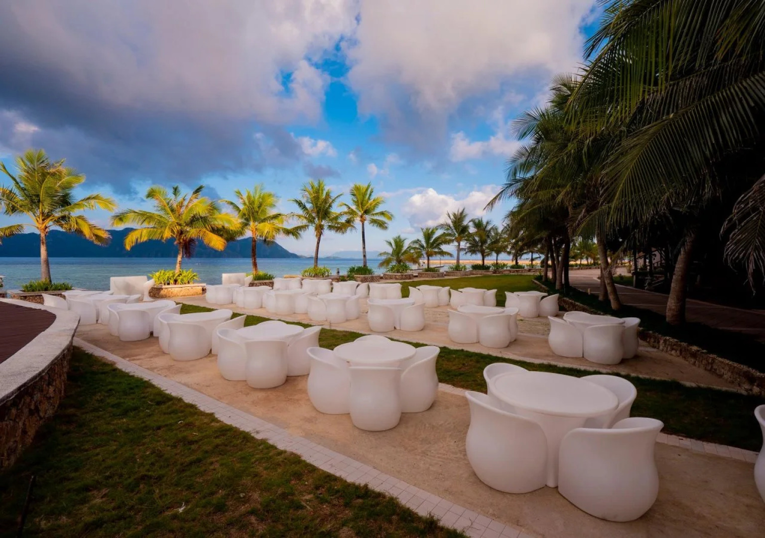 Sunlight Eco Tourism Island Resort