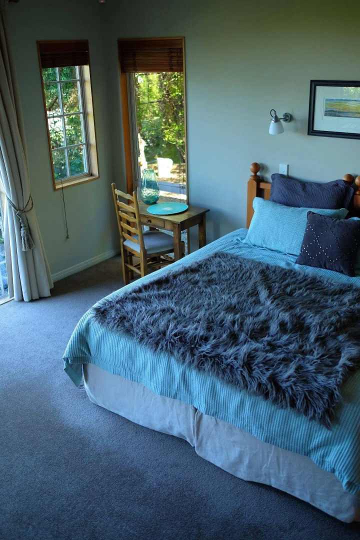 Acacia Bays Tauhara Sunrise Lodge