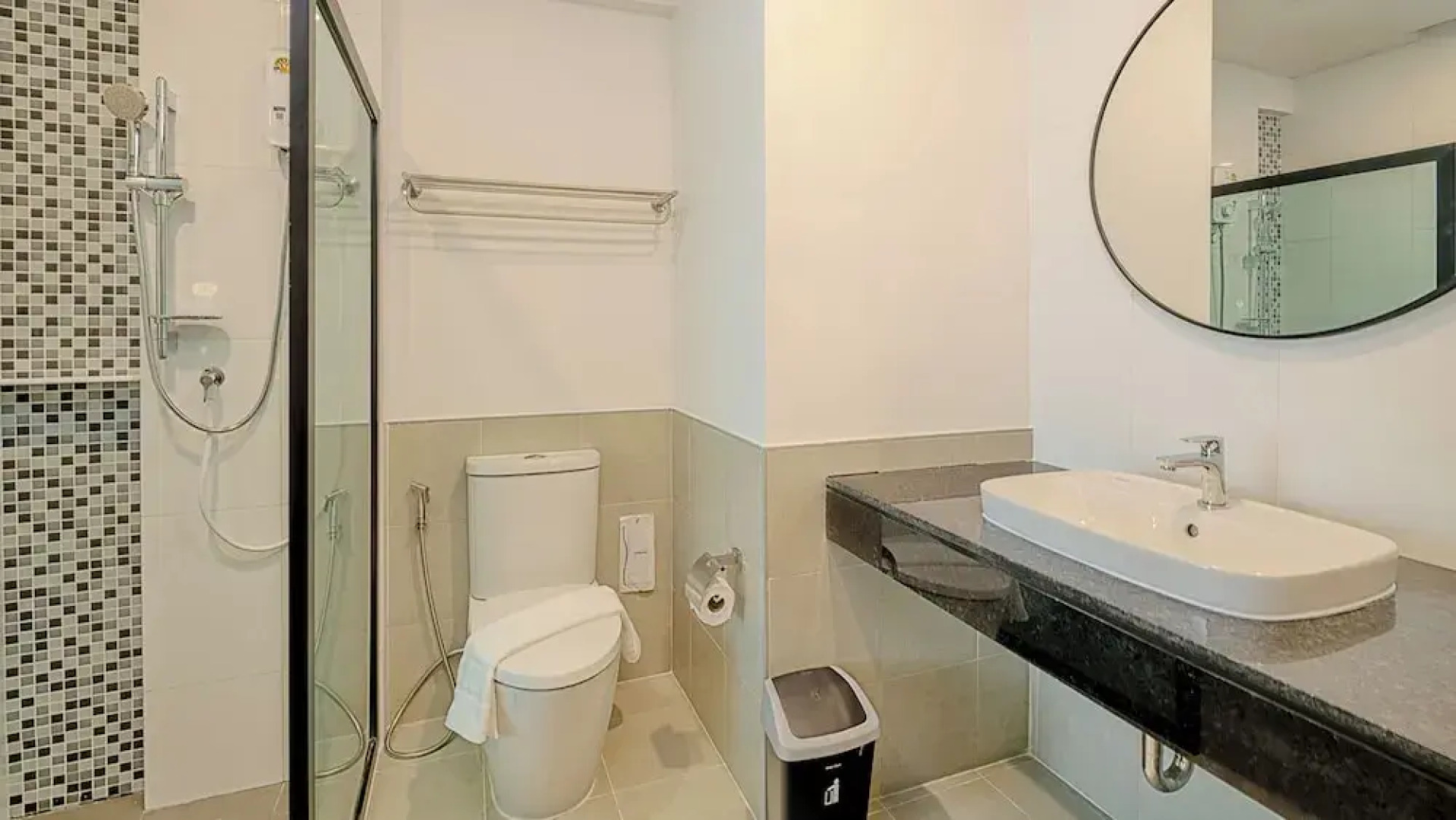 B2 Suphan Buri Premier Hotel