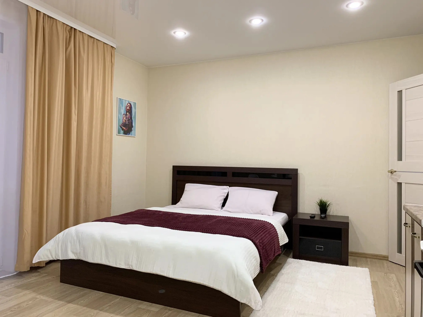 Moon72 (Мун72) на улице Обдорская