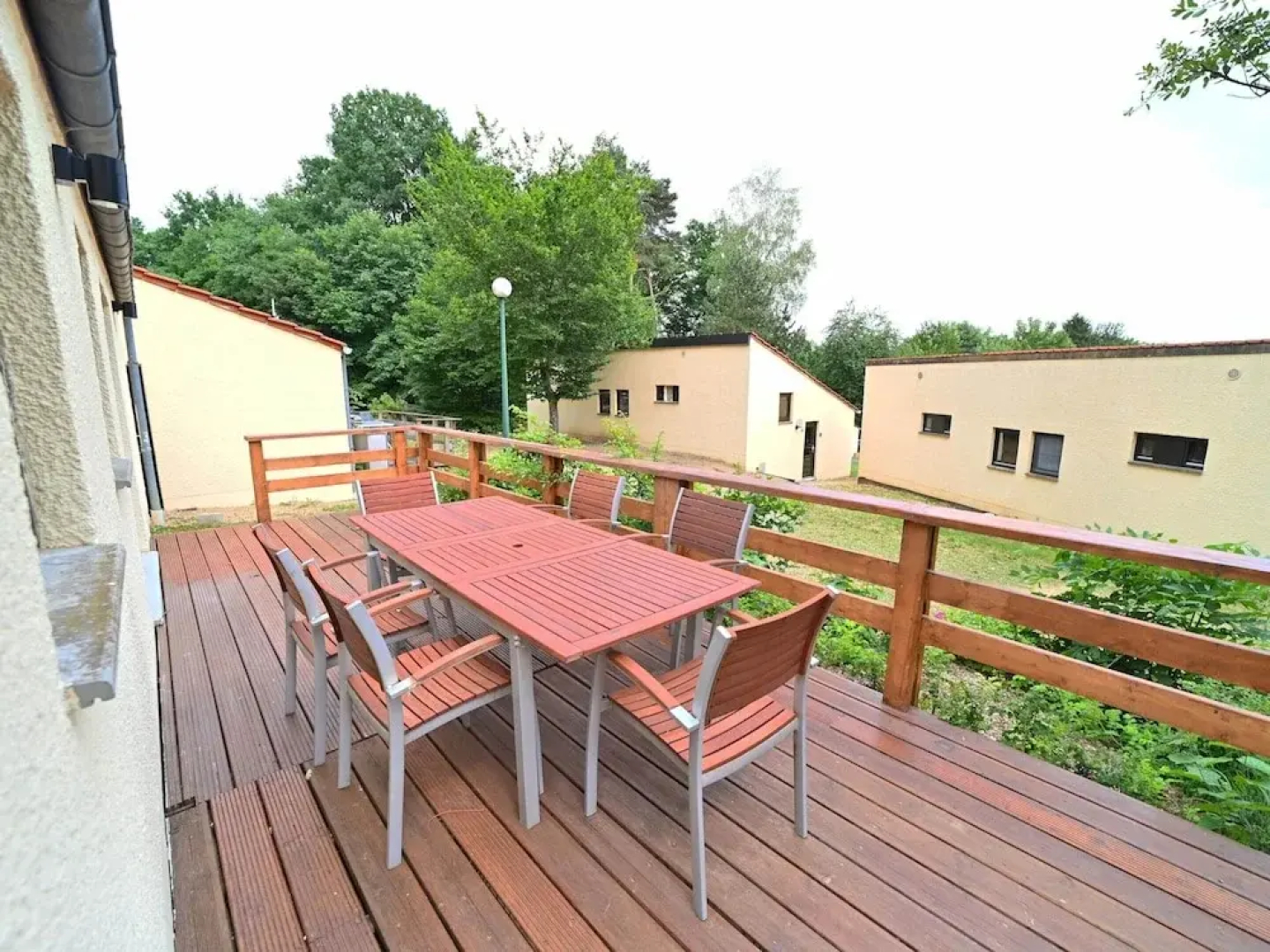 Bungalow by Lake Rabais in Virton